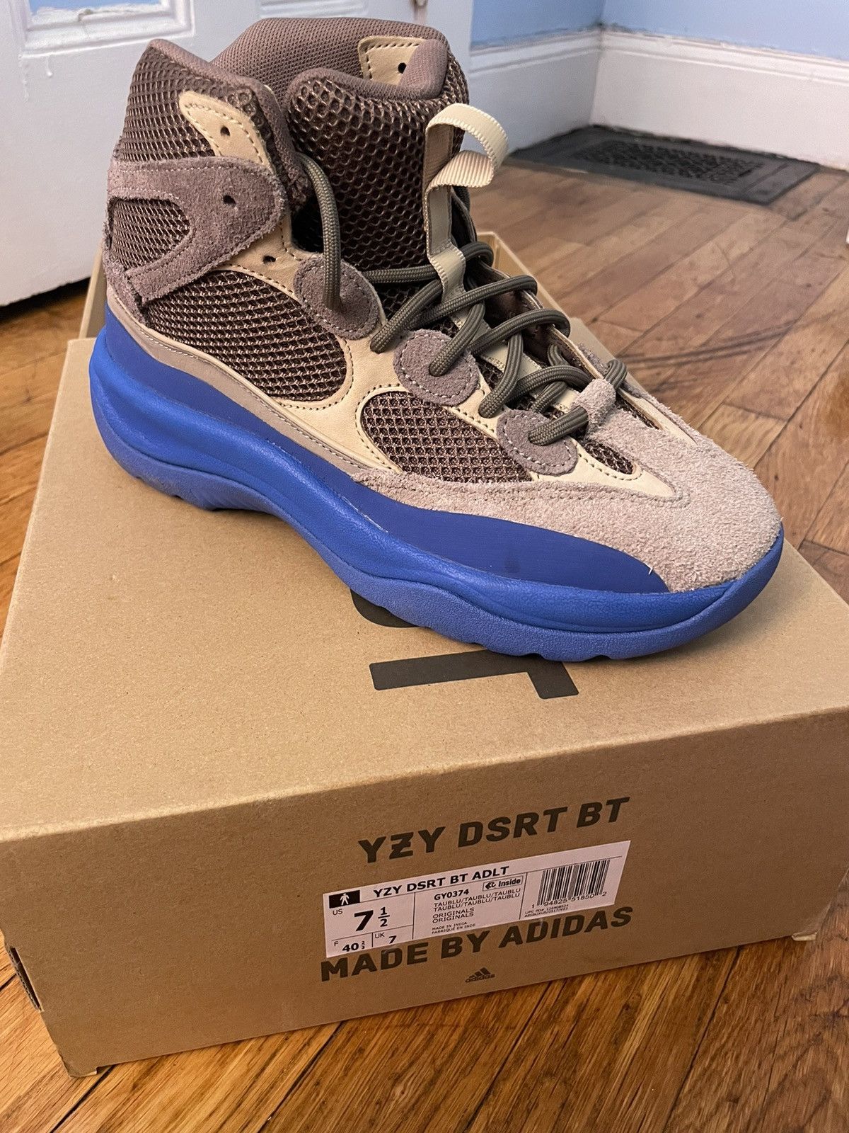 Yeezy Yeezy Desert boot Size US 7.5 / EU 40-41 - 1 Thumbnail
