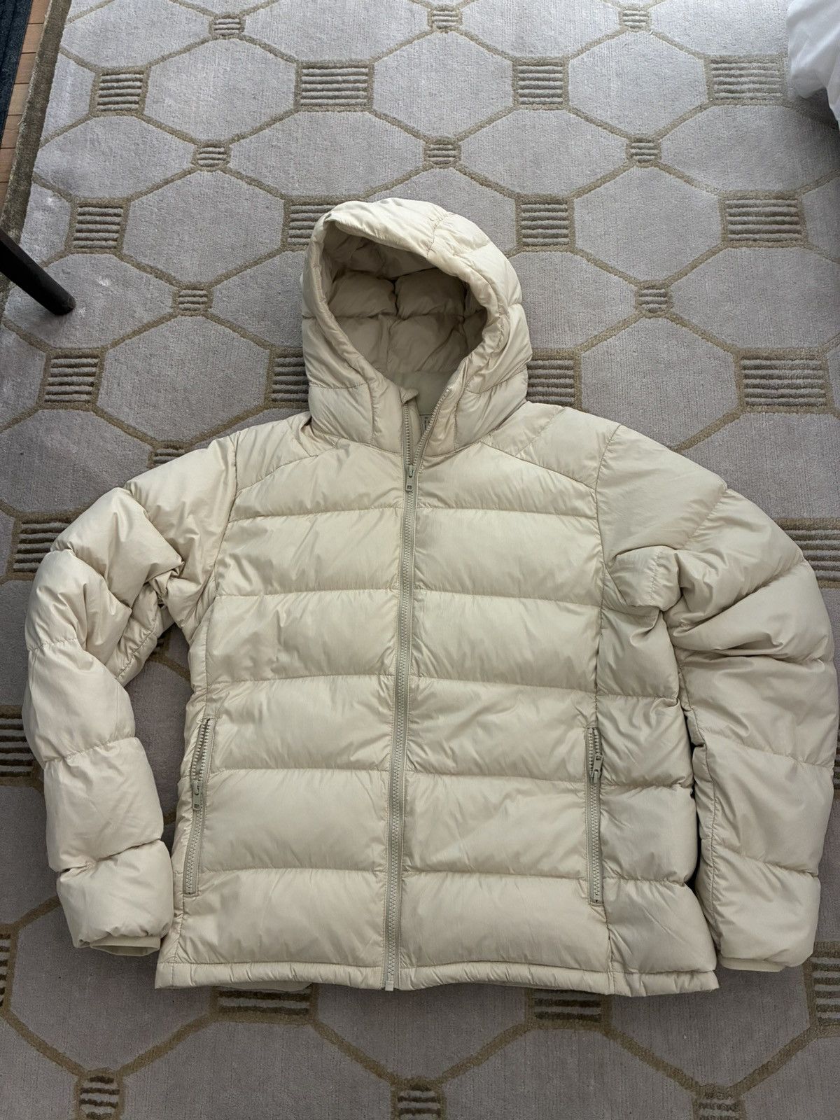 Outdoor Voices Outdoor Voices Softshield Hooded Down Jacket Size US M / EU 48-50 / 2 - 1 Thumbnail