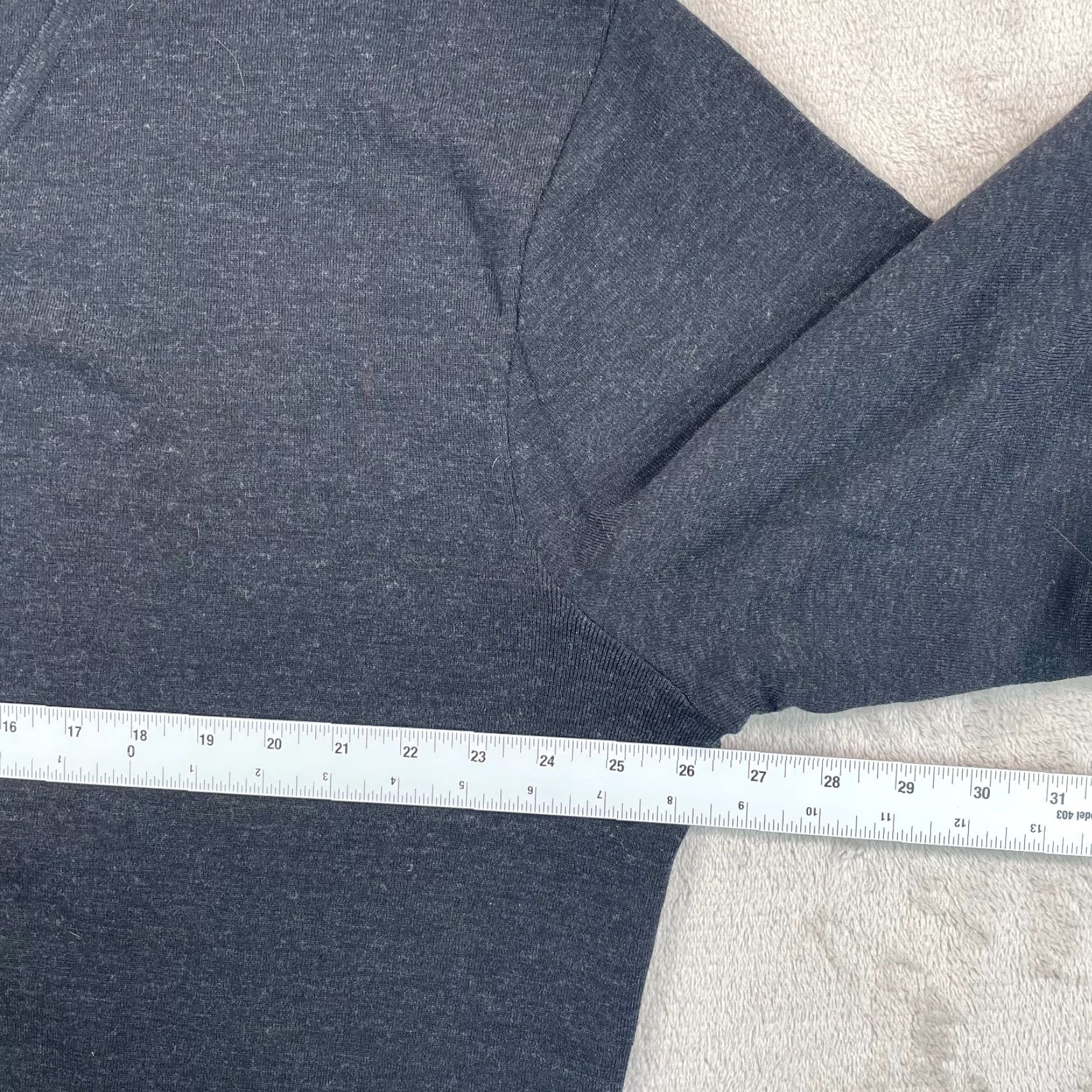 Pendleton Pendleton V Neck Sweater Men XL Grey 100% Merino Wool Long Sleeve Preppy Size US XL / EU 56 / 4 - 5 Thumbnail