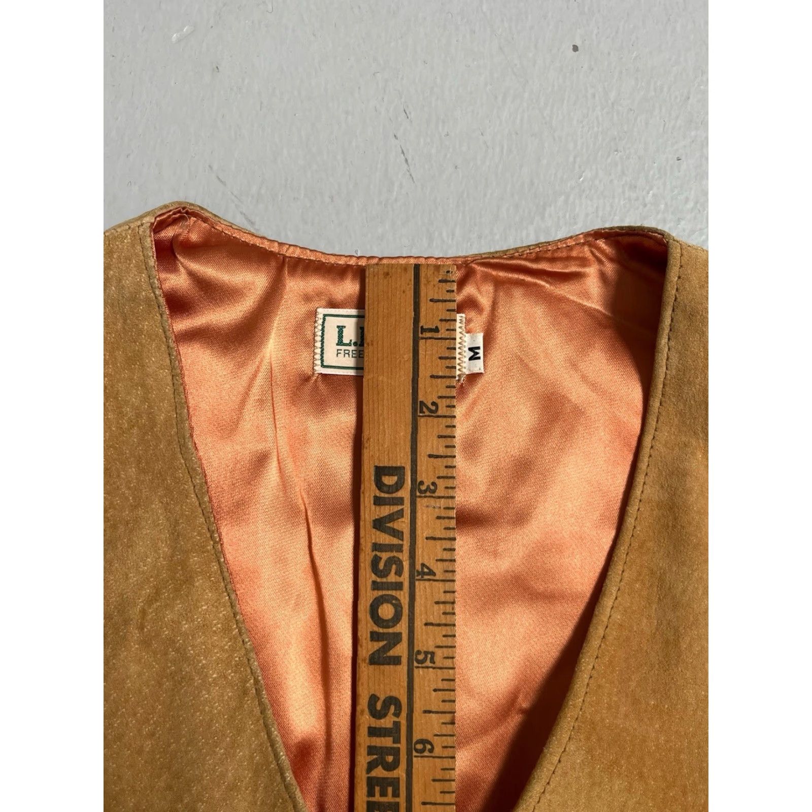 Vintage VINTAGE LL Bean Vest Leather Work Lined M Brown Unisex Adults 80s 90s Cowboy Western Americana Punk Workwear Mens Size US M / EU 48-50 / 2 - 2 Thumbnail