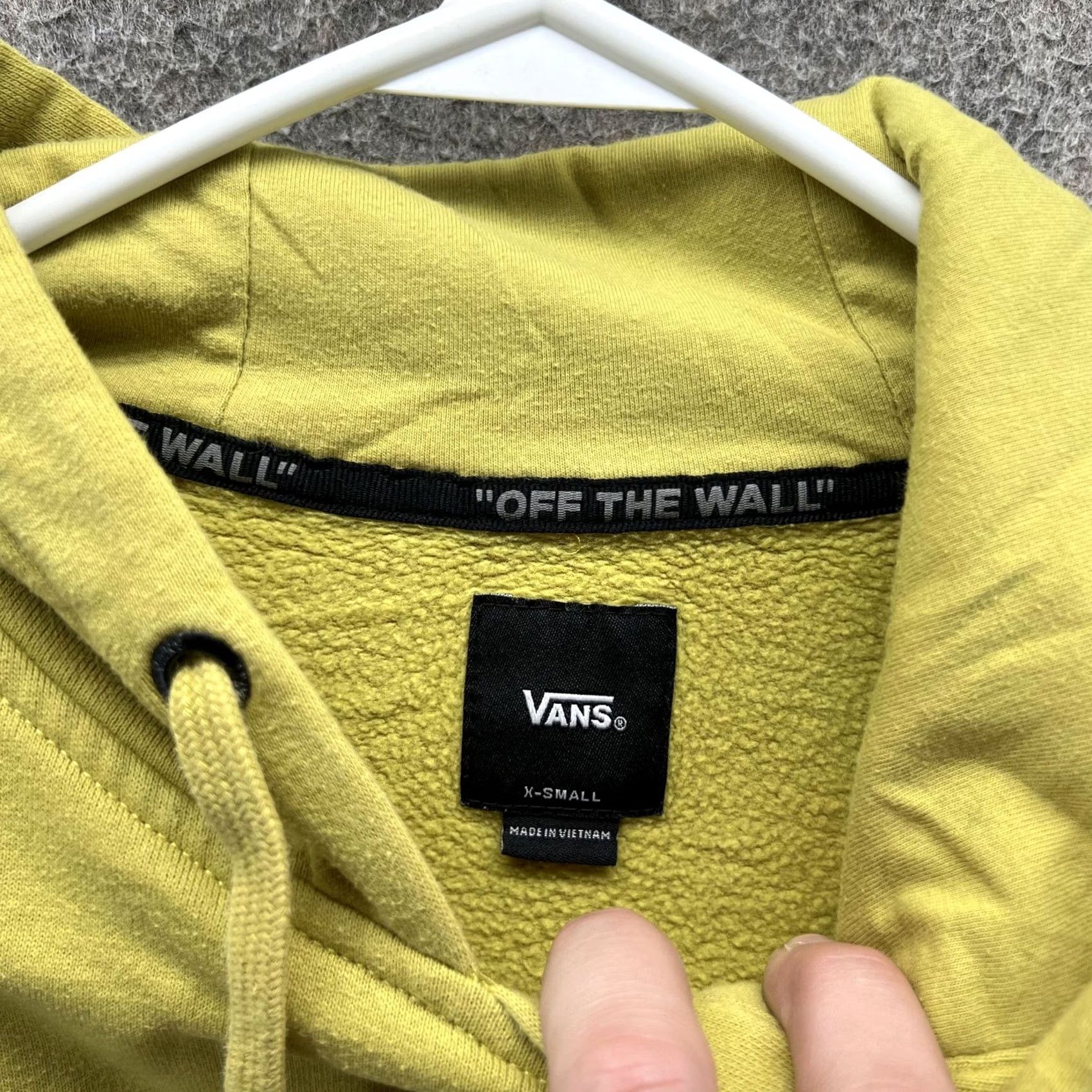 Vans VANS Hoodie Mens XS Yellow Pullover Fleece Sweatshirt Small Logo Skateboarding Size US XS / EU 42 / 0 - 2 Thumbnail