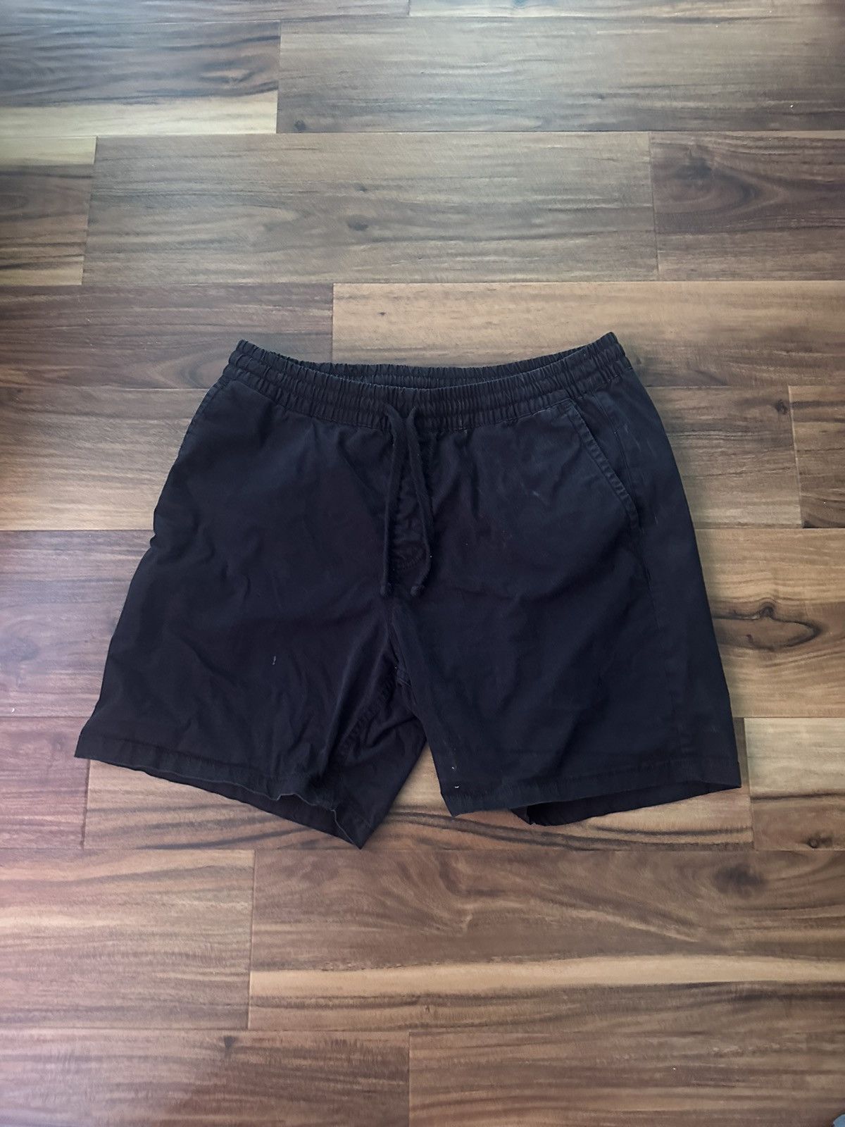 Vans Vans black shorts Size US 30 / EU 46 - 1 Thumbnail