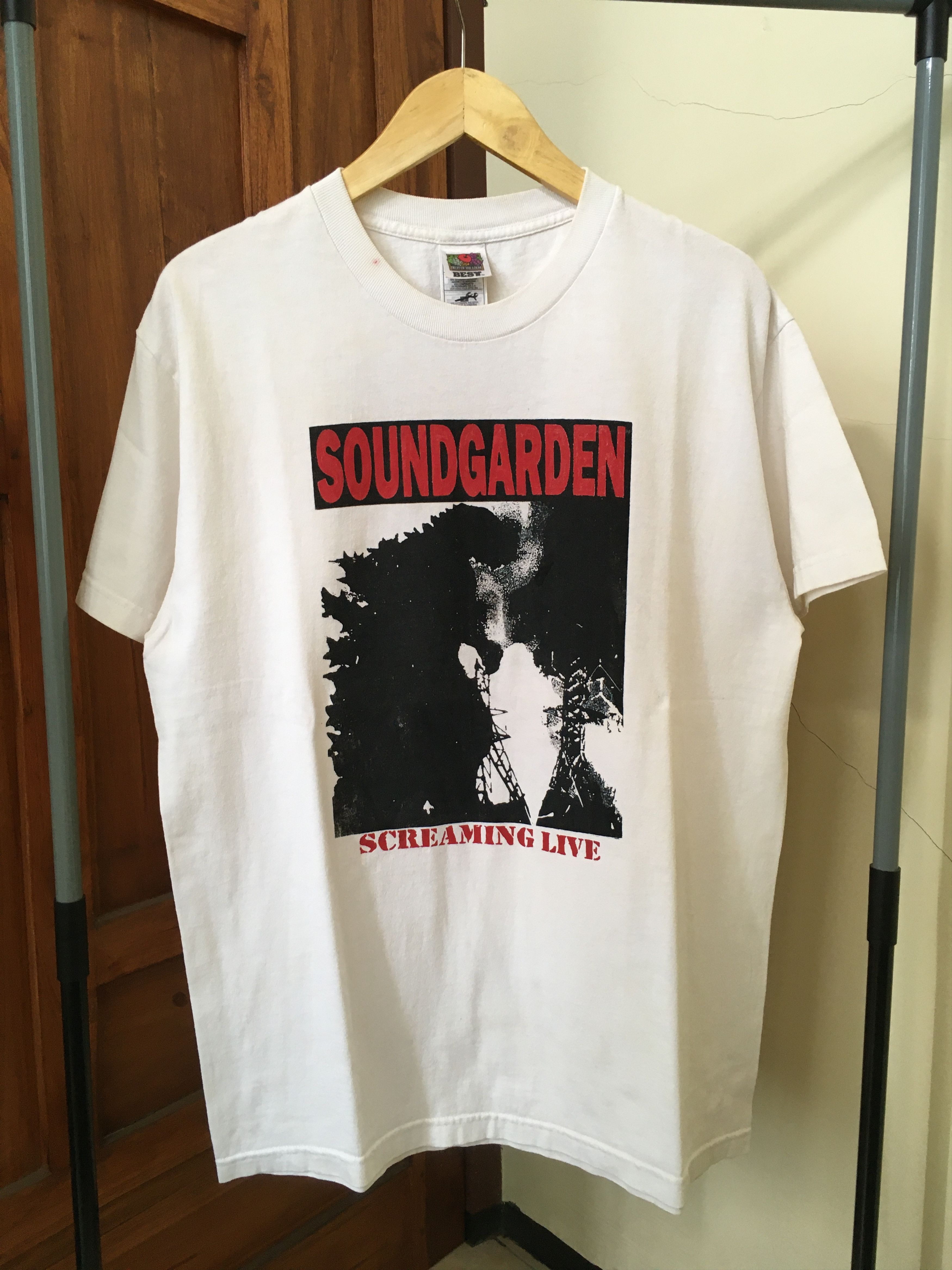 Fruit Of The Loom Band Shirt Soundgarden Screaming Live Total Fucking Size US L / EU 52-54 / 3 - 1 Thumbnail