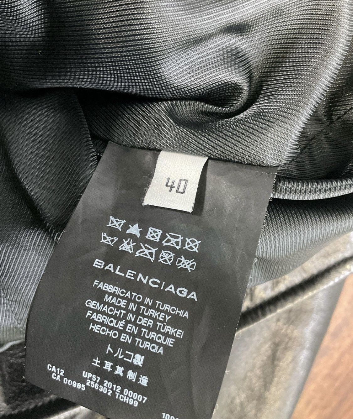 Balenciaga Authentic Balenciaga Black leather biker jacket with zipper Size US XXS / EU 40 - 4 Thumbnail