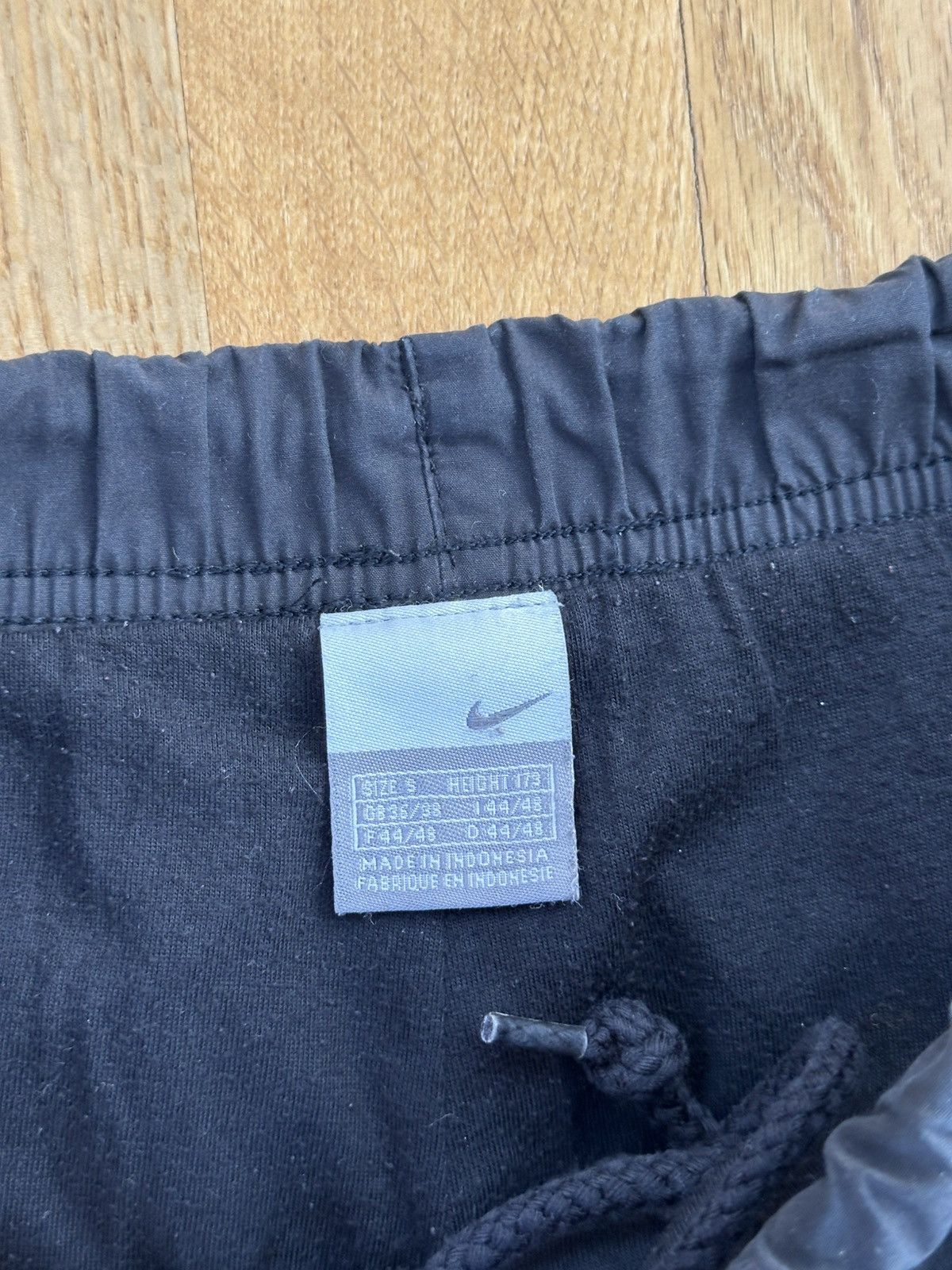 Nike Vintage Nike Baggy Pants Swoosh Logo Fit Size US 34 / EU 50 - 14 Thumbnail