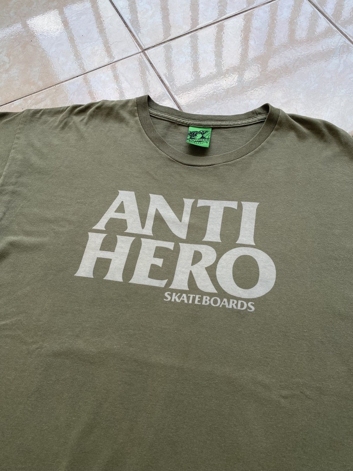 Antihero Antihero skateboard tee vintage 00's not birdhouse flip Size US L / EU 52-54 / 3 - 1 Thumbnail