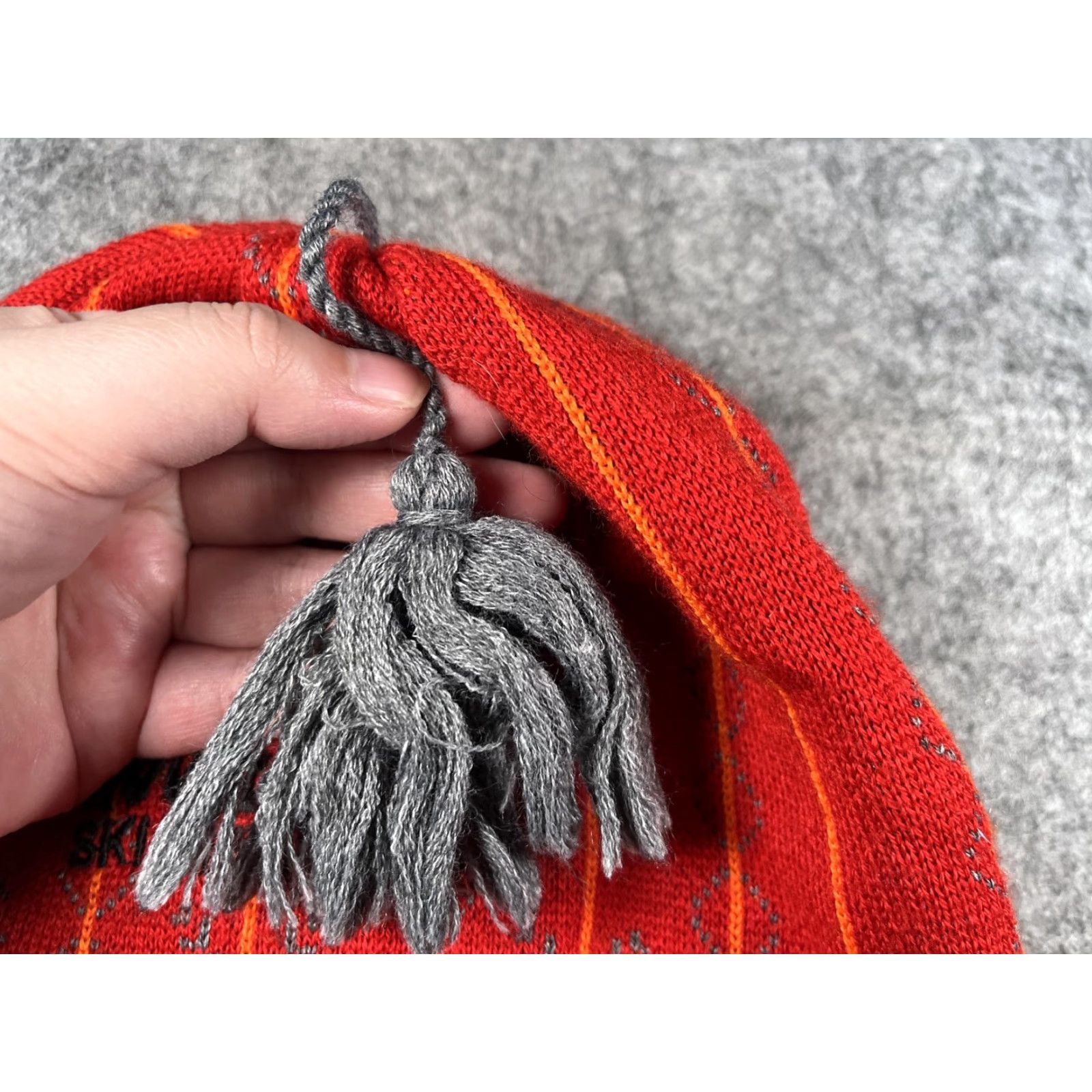 Vintage Swix Hat Beanie Mens One Size Red Noquemanon Ski Marathon Tassel Lined Winter Size ONE SIZE - 3 Thumbnail