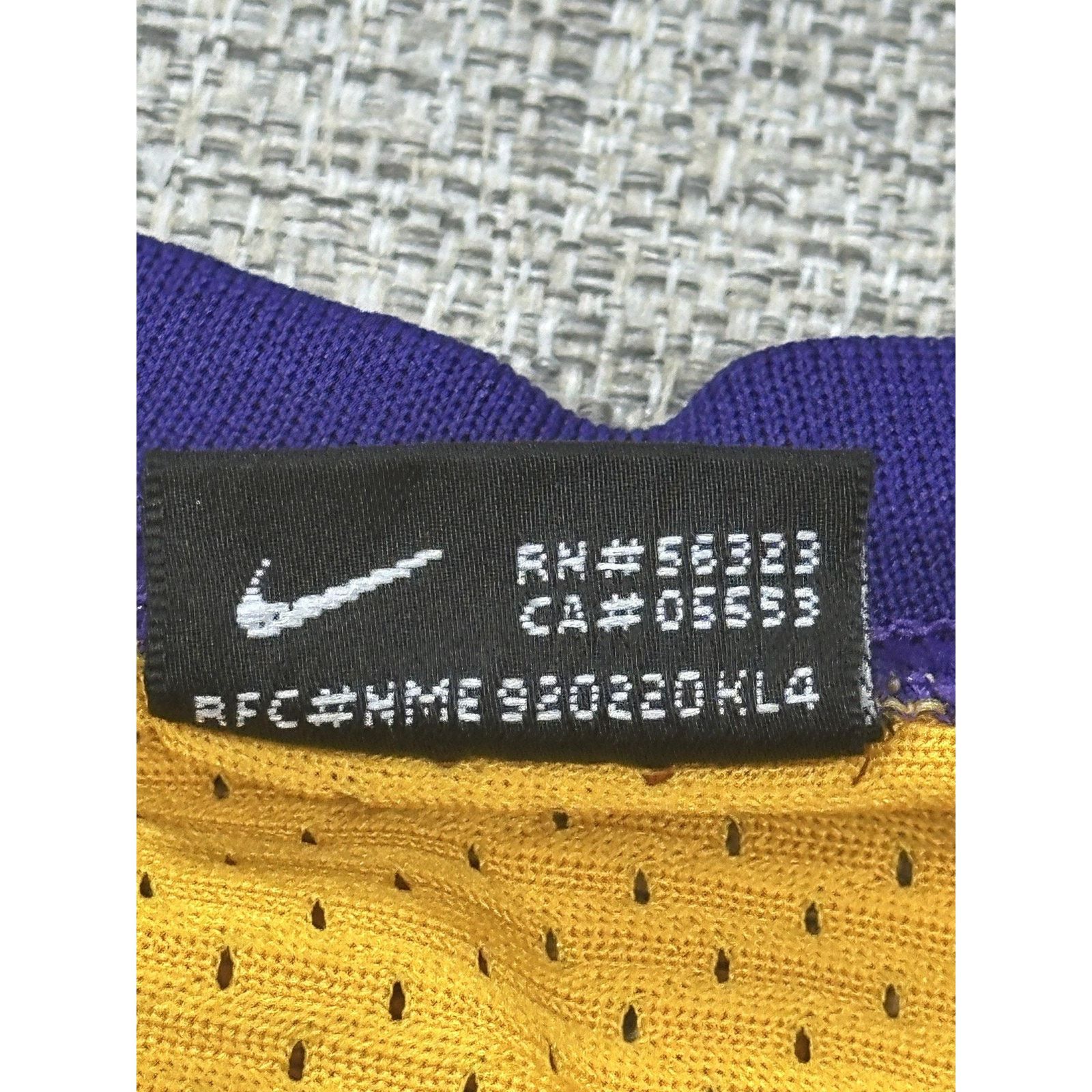 Nike Los Angeles Lakers Jersey Rewind Sz L NBA Nike Kobe Bryant 8 Size US L / EU 52-54 / 3 - 8 Thumbnail