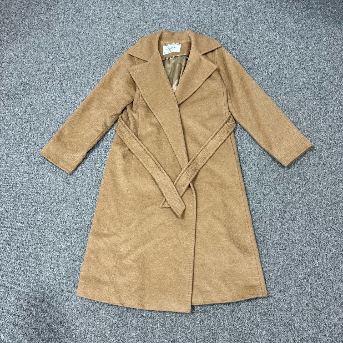 Max Mara MaxMara Solid Belted Wool Coat Size XXS / US 00 / IT 34 - 1 Thumbnail