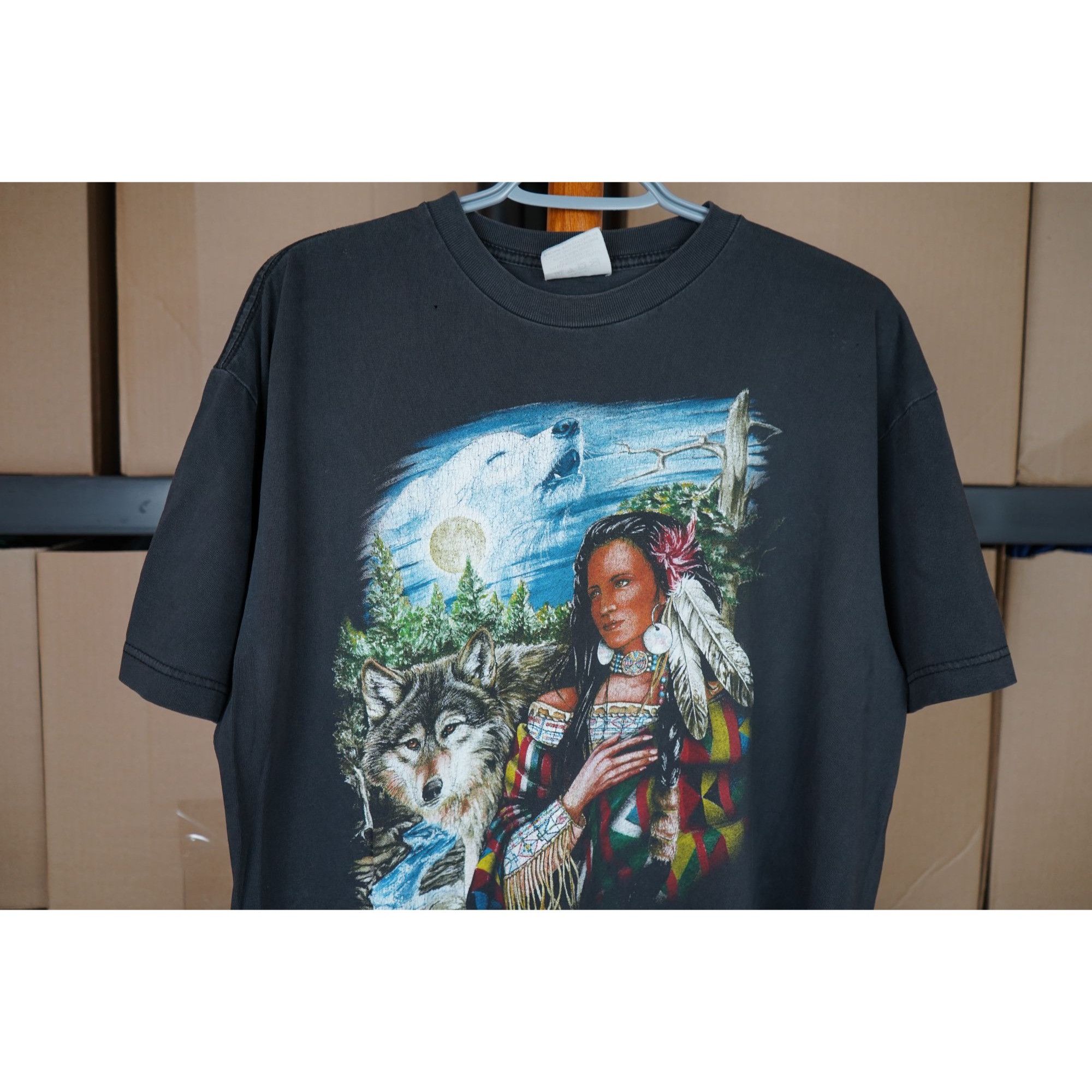 Vintage Vintage Graphic Thrashed Nature Tshirt Men's L #438 Size US L / EU 52-54 / 3 - 3 Thumbnail