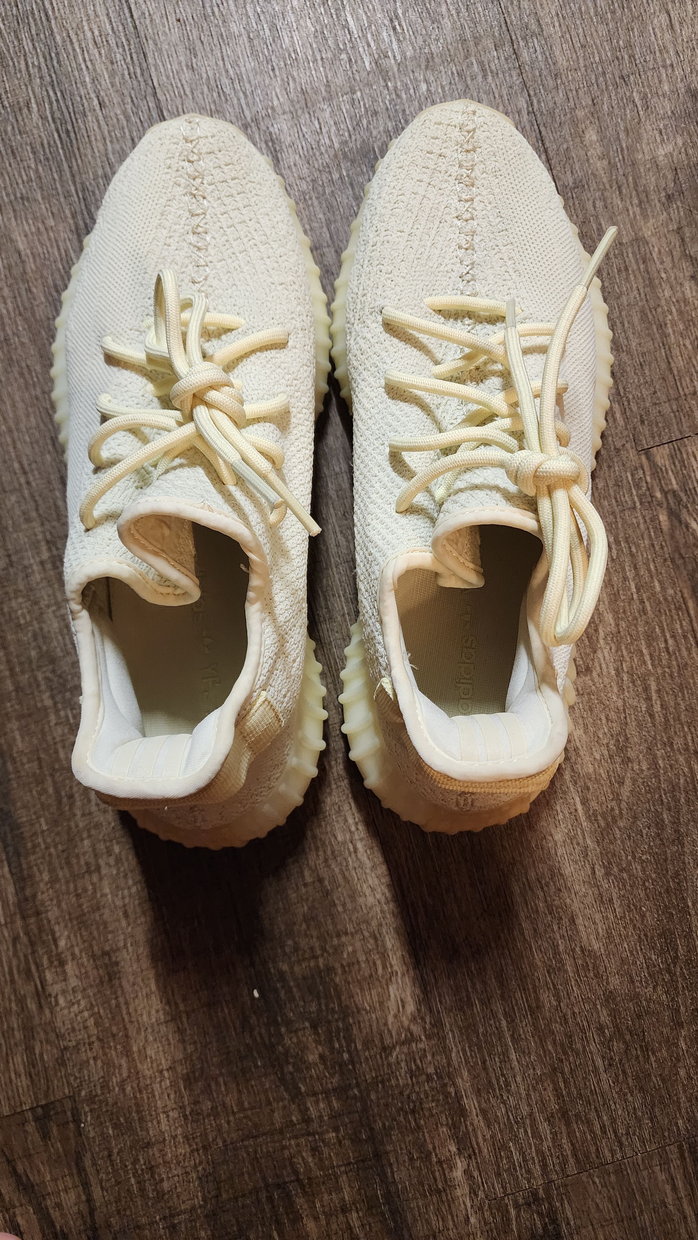 Adidas Yeezy 350 v2 butter Size US 9.5 / EU 42-43 - 3 Thumbnail