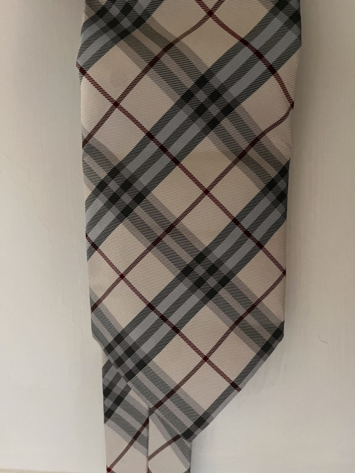 Burberry Burberry Silk Tie Plaid Size ONE SIZE - 2 Thumbnail