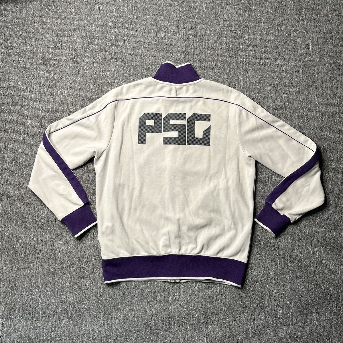 Nike Nike PSG 2007 Paris Saint-Germain Track Jacket White M Size US M / EU 48-50 / 2 - 1 Thumbnail