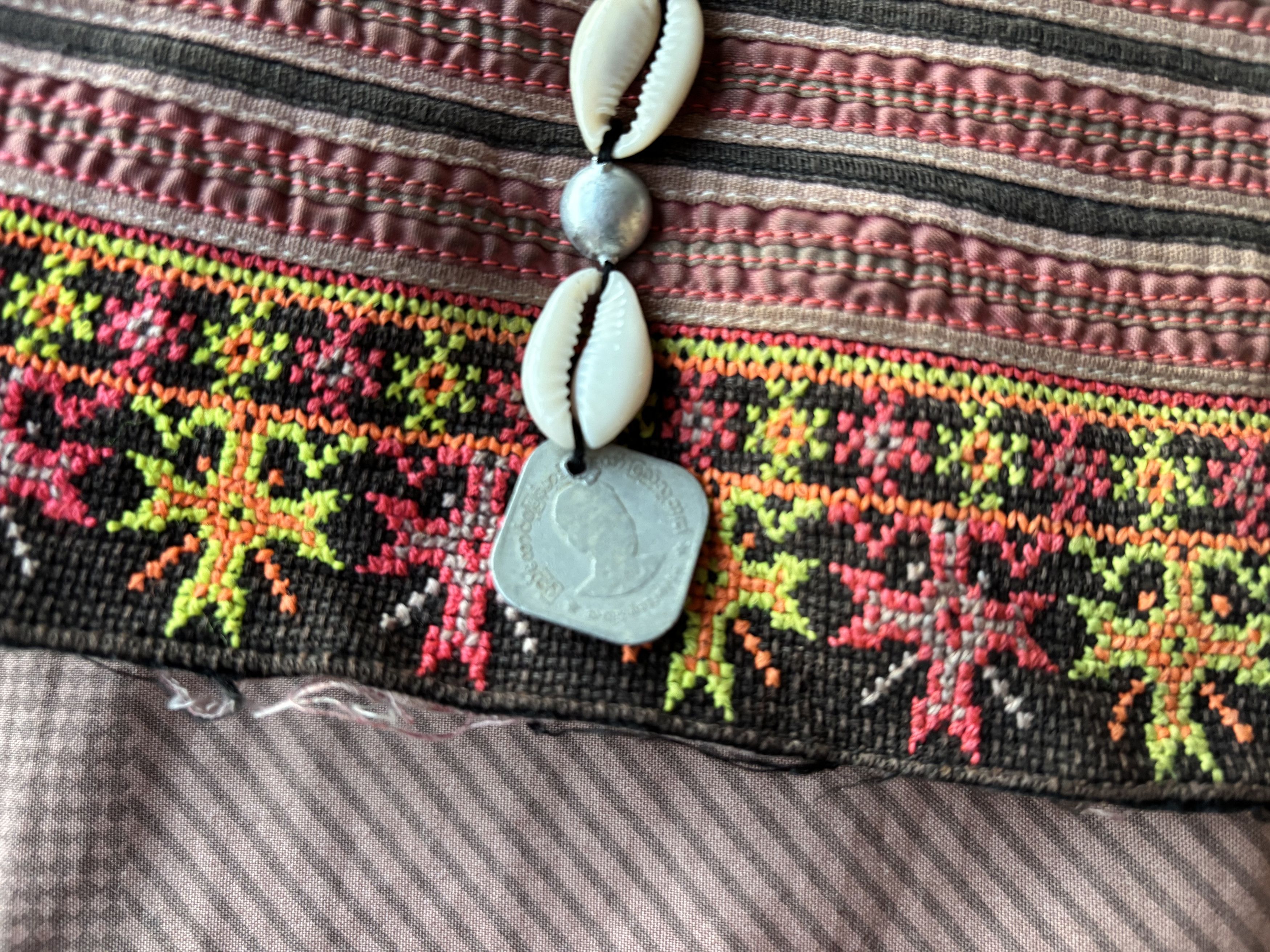 Handmade Handmade Ethnic Thai Hill Tribe Beads & Cowrie Shell Belt Size ONE SIZE - 15 Thumbnail