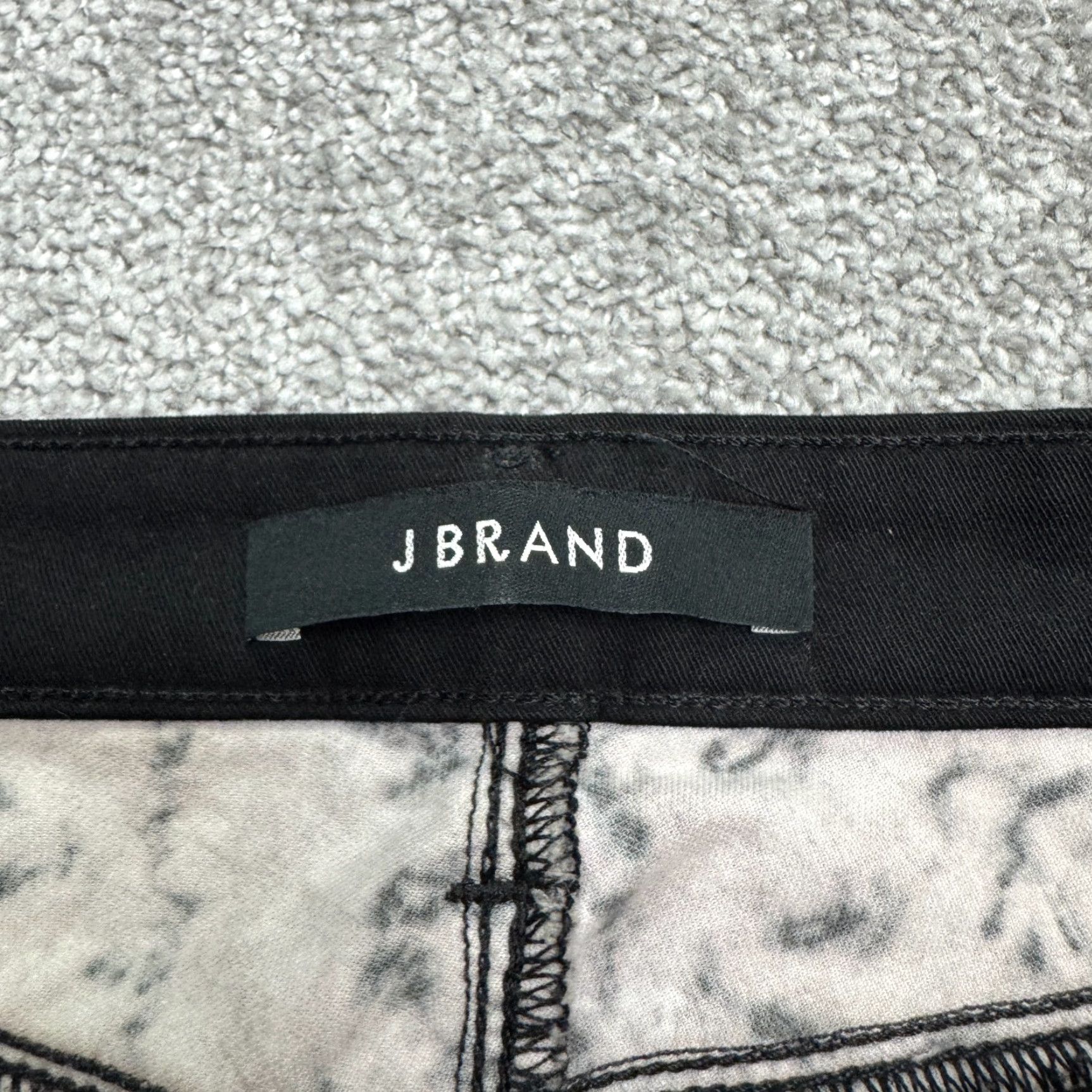 J Brand J Brand 815 Super Skinny Mirage Corduroy Pants 28 Black Gray Brocade Damask Women Size 28" / US 6 / IT 42 - 7 Thumbnail