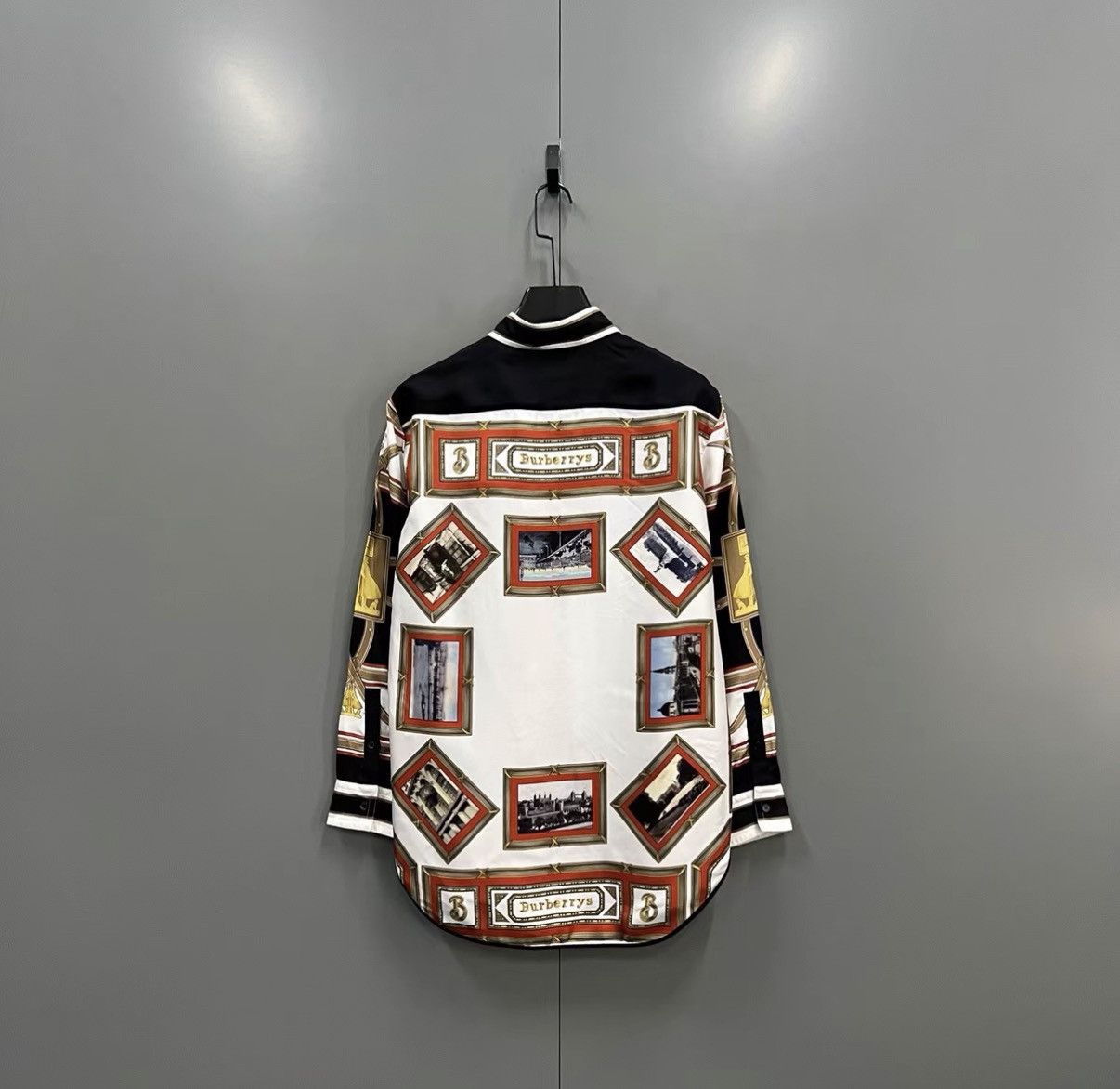 Burberry Burberry Color-block Pattern Printed Shirt J41 Size XS / US 0-2 / IT 36-38 - 2 Thumbnail