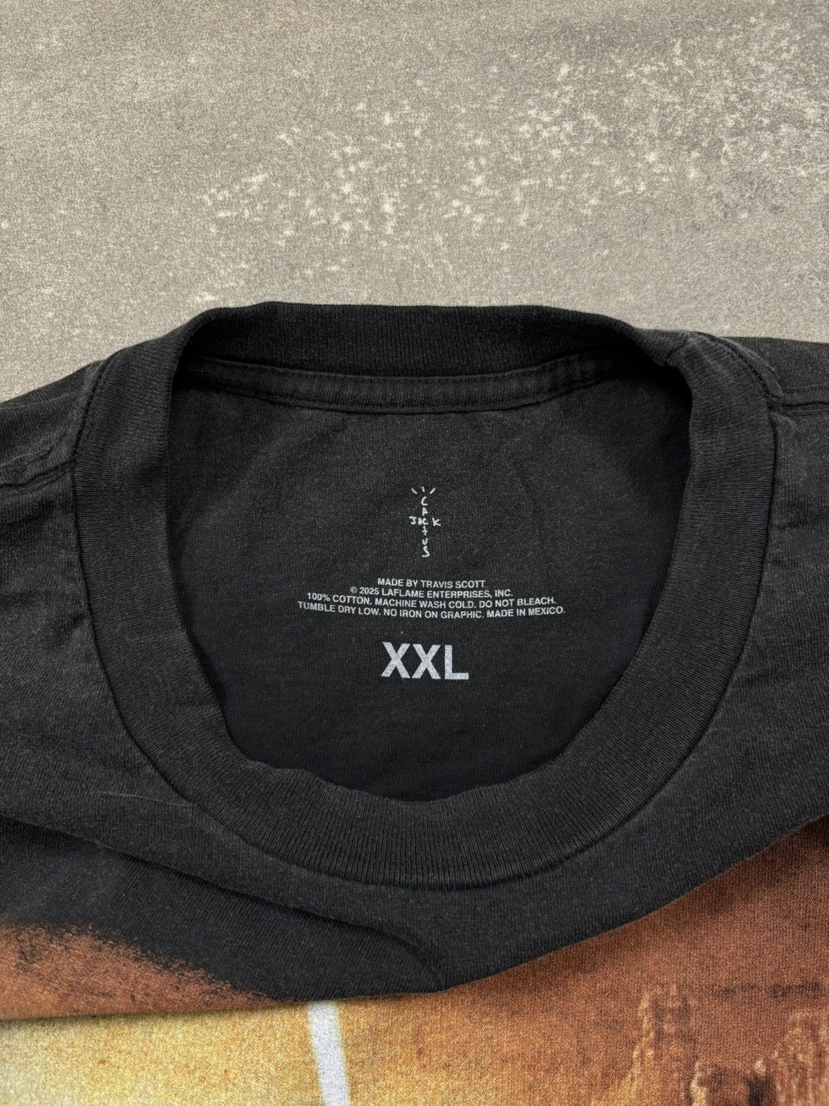Travis Scott Travis Scott Coachella Exclusive La Flame Utopia Tee, Black Size US XXL / EU 58 / 5 - 8 Thumbnail