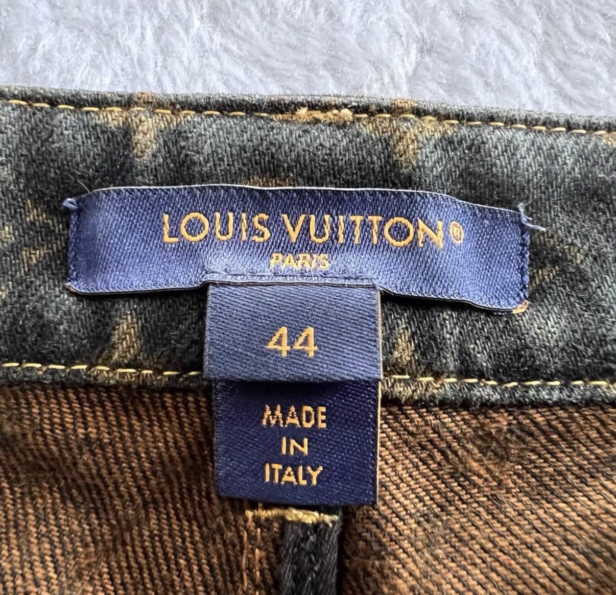 Louis Vuitton Louis Vuitton Monogram All-over Denim Wide-Leg Pants J41 Size US 28 / EU 44 - 3 Thumbnail