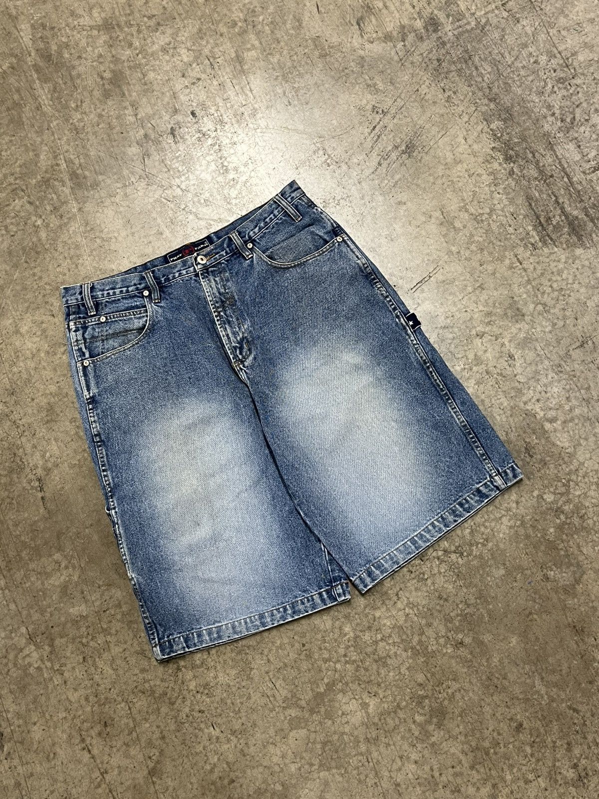Phat Farm × Vintage Phat farm y2k baggy fit jorts carpenter cargo skater hype Size US 36 / EU 52 - 7 Thumbnail