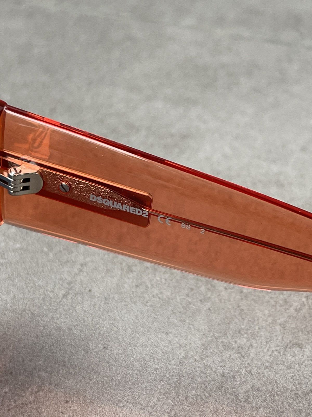 Dsquared2 !DS! Dsquared2 Orange Round Sunglasses Size ONE SIZE - 11 Thumbnail