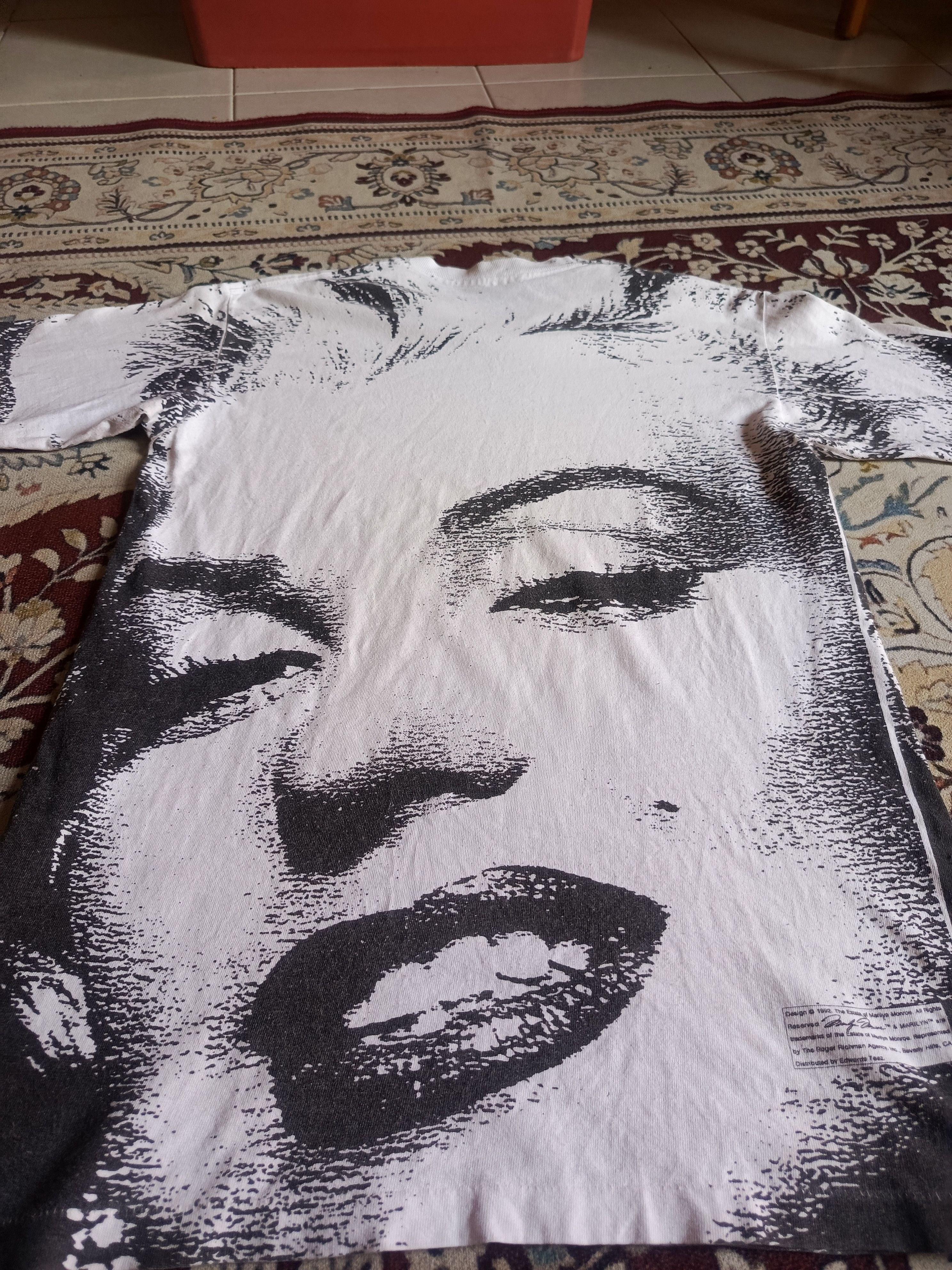 Vintage Over Print Marilyn Monroe Size US M / EU 48-50 / 2 - 1 Thumbnail