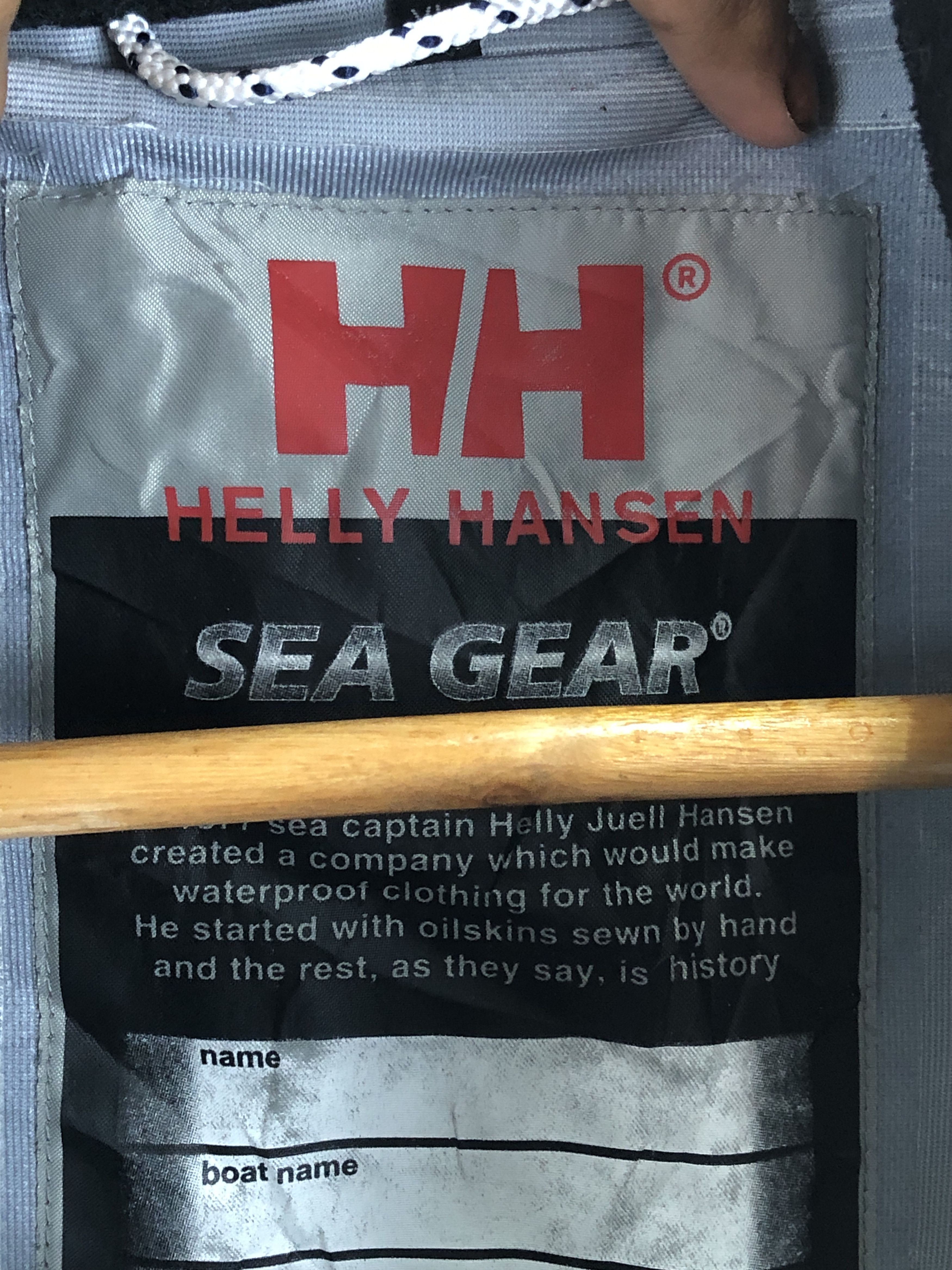 Helly Hansen Vintage Helly Hansen Waterproof Light Jacket J1686 Size US XL / EU 56 / 4 - 5 Thumbnail