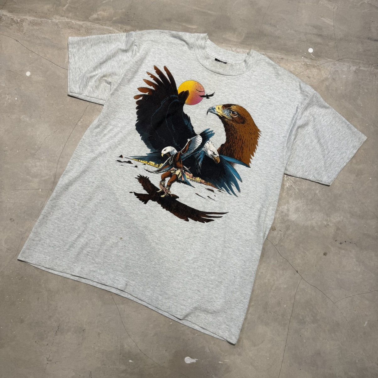 Other Vintage 90s Native American Bald Eagle Sportswear T-Shirt Size US XL / EU 56 / 4 - 1 Thumbnail