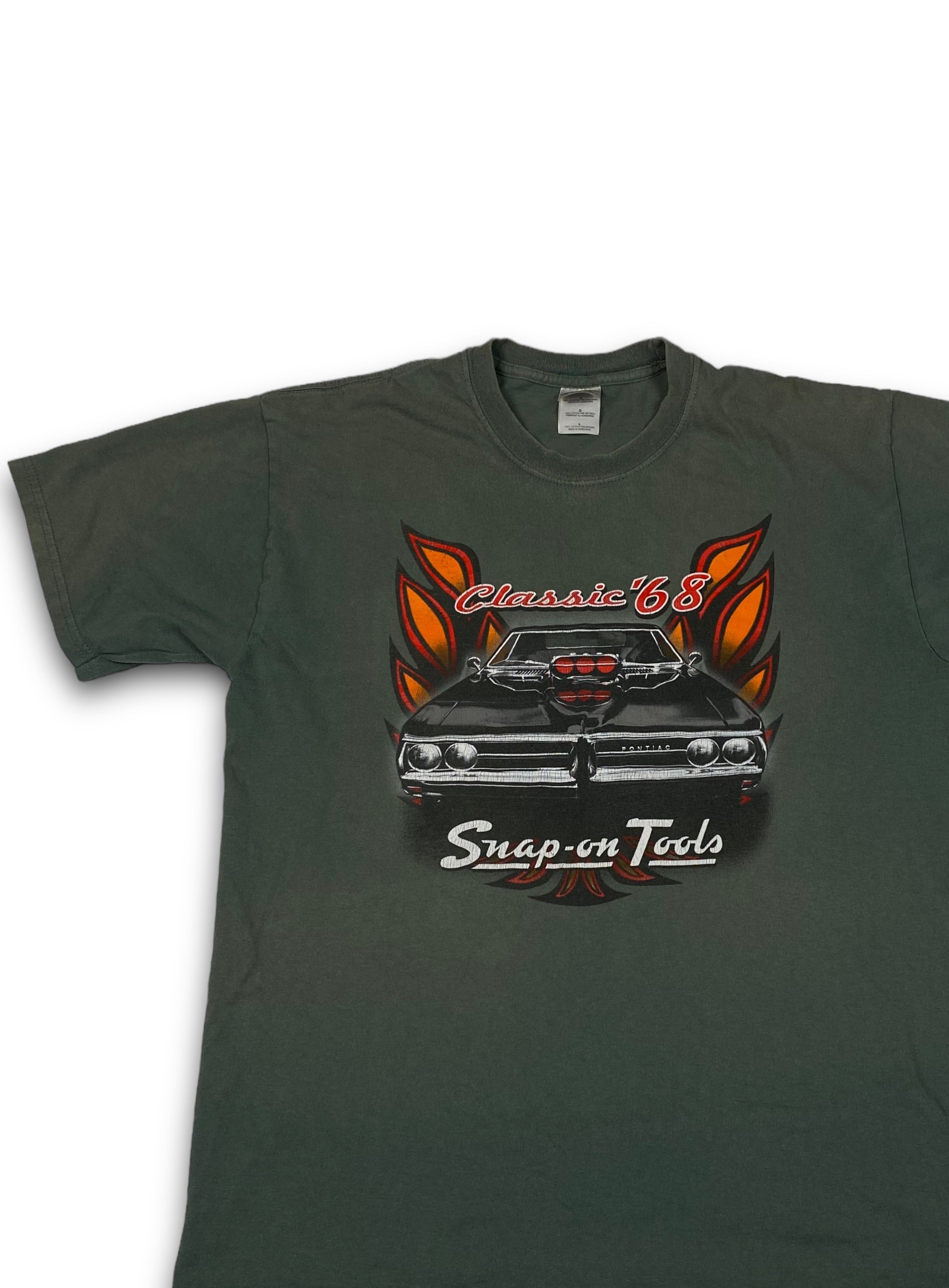 Vintage Vintage GILDAN Green Faded Snap On Pontiac Tee Y2k M635 Size US L / EU 52-54 / 3 - 3 Thumbnail