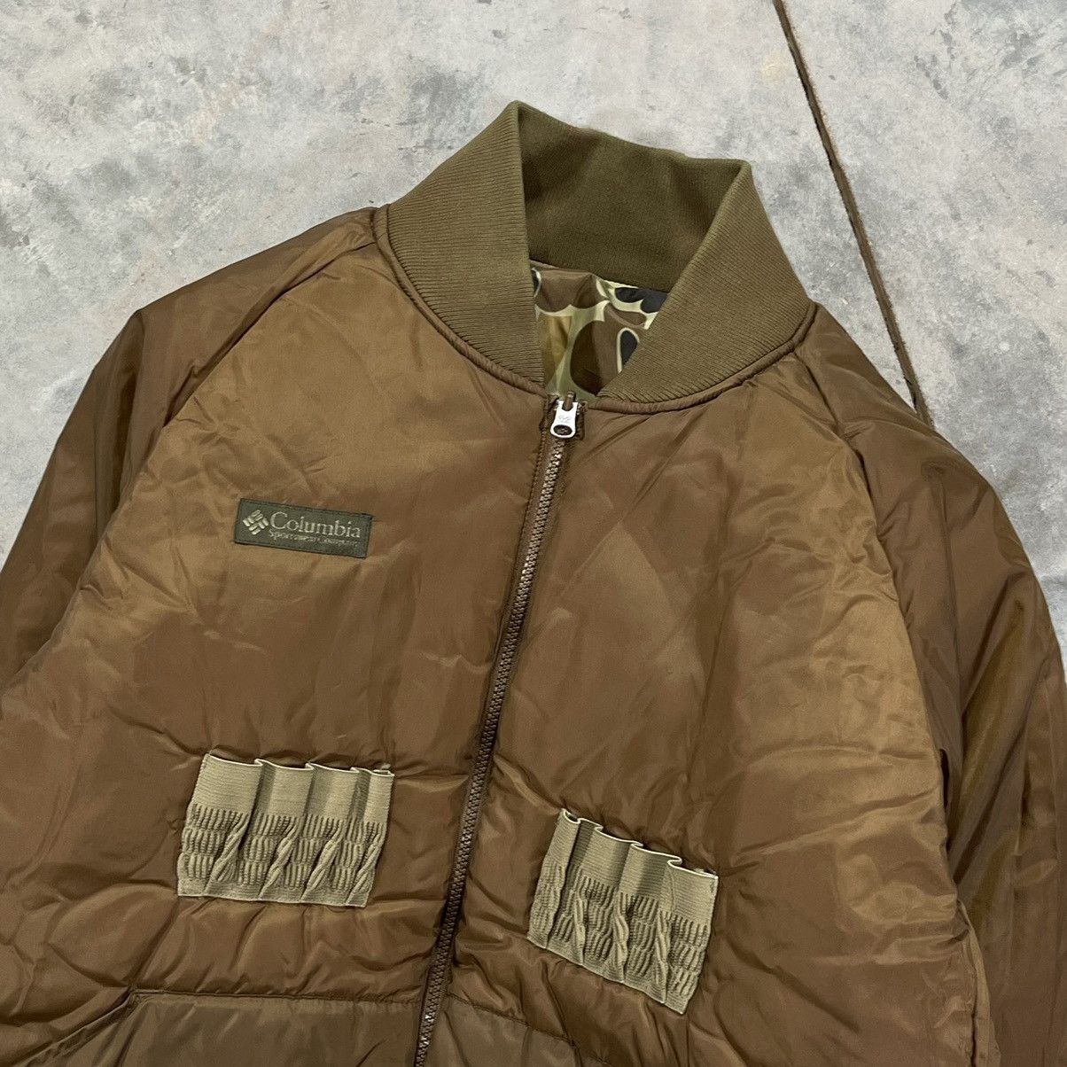 Columbia Vintage Columbia Duck Camo Bomber Jacket Reversible Puffer Size US L / EU 52-54 / 3 - 7 Thumbnail