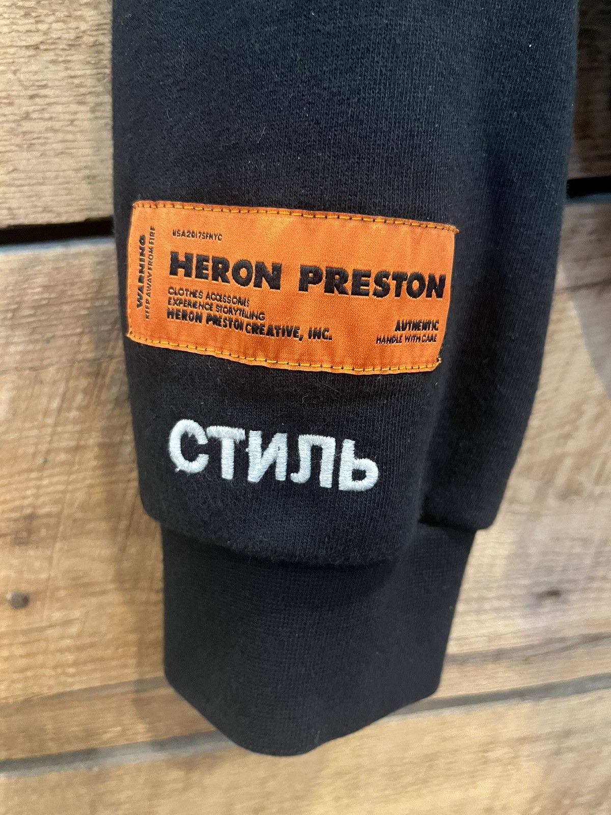 Heron Preston Heron Preston Airbrush Hoodie Sweatshirt Size US M / EU 48-50 / 2 - 3 Thumbnail