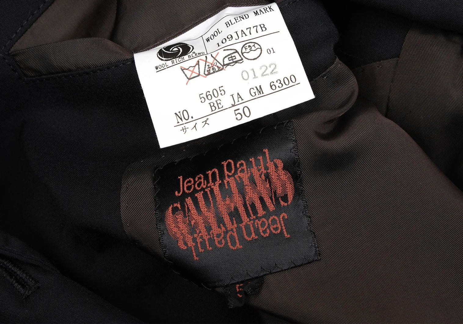 Jean Paul Gaultier Wool-Polyester 3-Button Jacket in Black Size 50 Size US M / EU 48-50 / 2 - 17 Thumbnail