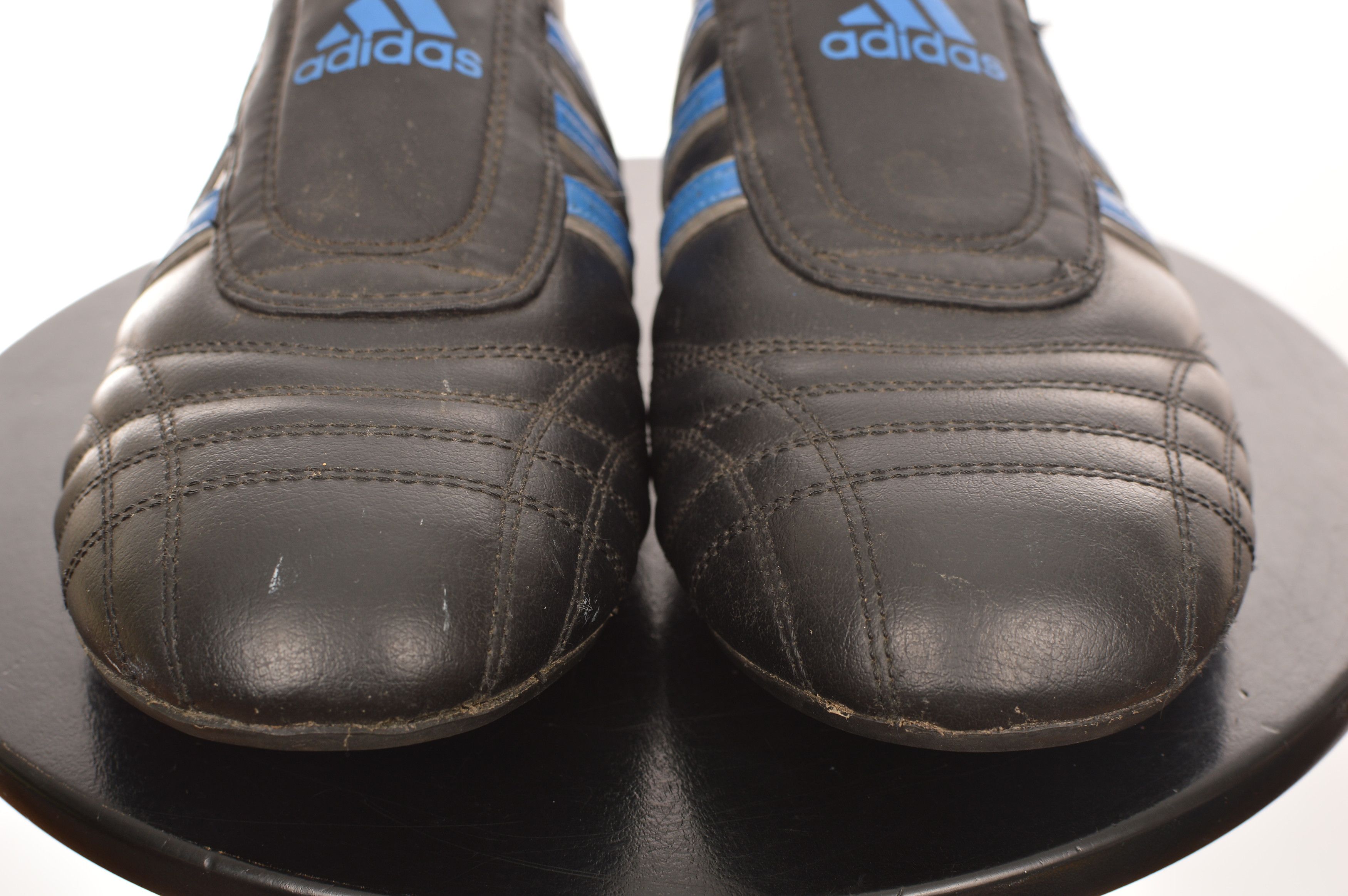 Adidas Adidas Taekwondo Martial Arts Black/Blue Sneakers Size US 9 / EU 42 - 2 Thumbnail