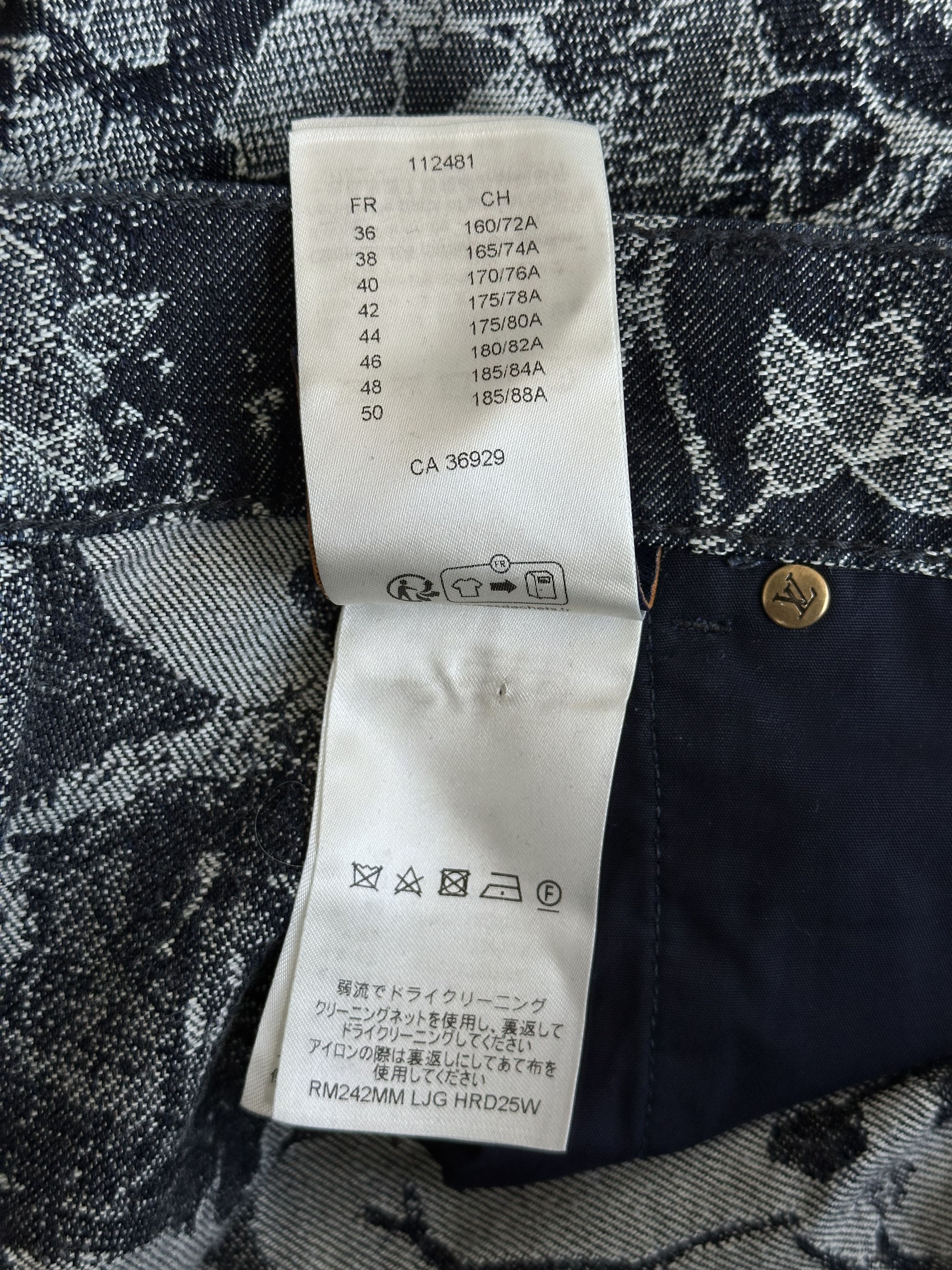 Louis Vuitton Louis Vuitton Blue & White Floral Denim Shorts Size US 38 / EU 54 - 5 Thumbnail