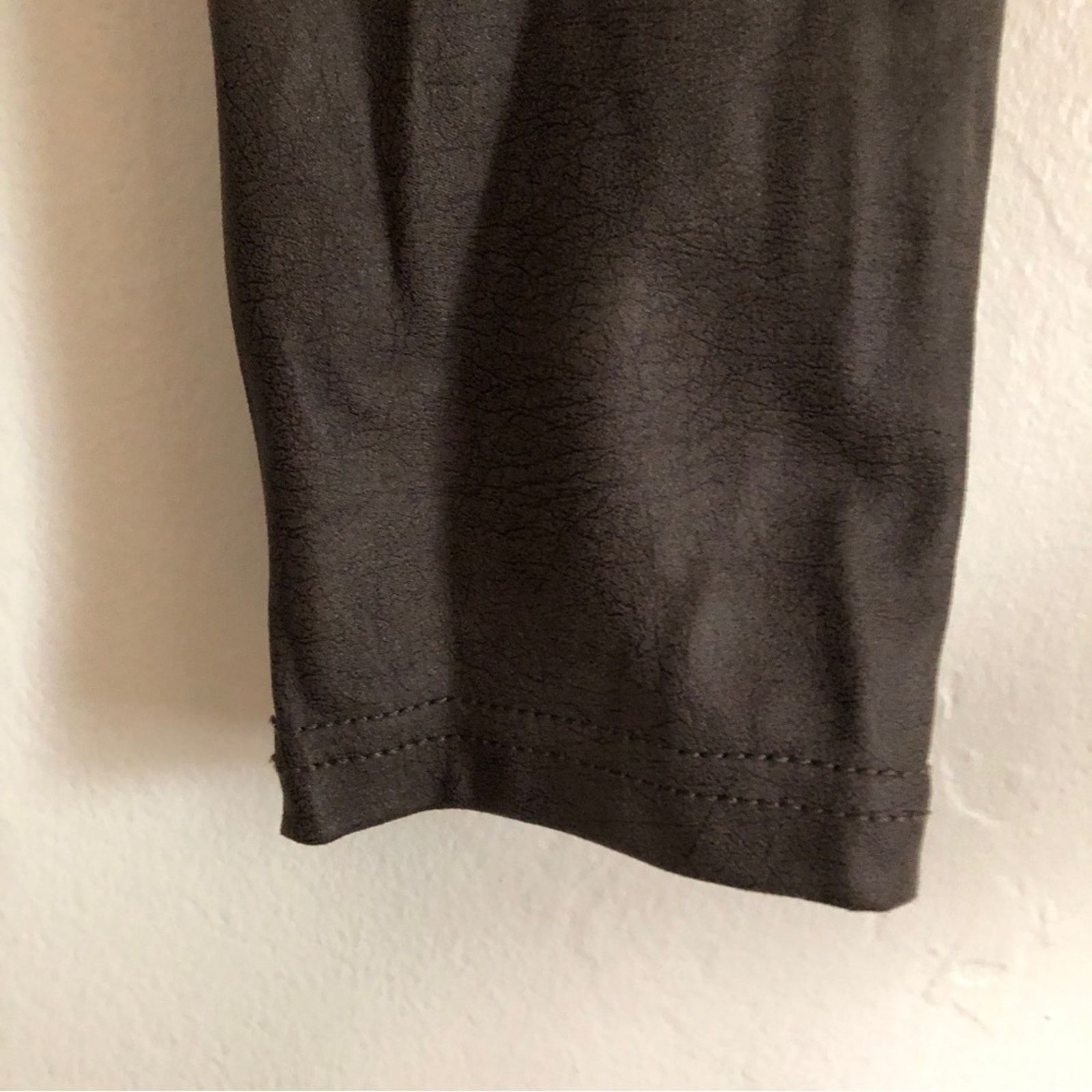 Other NWT a.n.a. Italian Olive Stretch Skinny Leggings Dress Pants Size 30" / US 8 / IT 44 - 4 Thumbnail