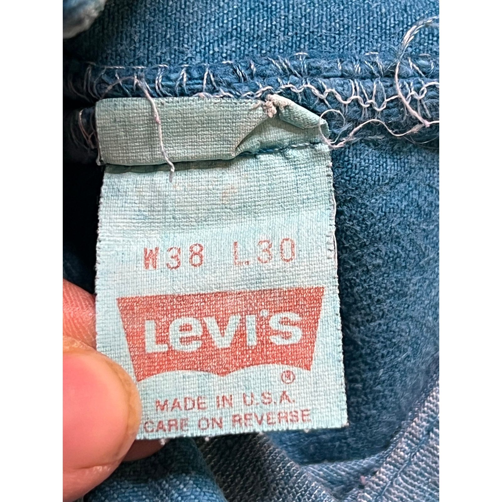 Levi's Vintage Levi’s 501 Jeans Turquoise Blue Distressed W38 L30 Size US 38 / EU 54 - 5 Thumbnail
