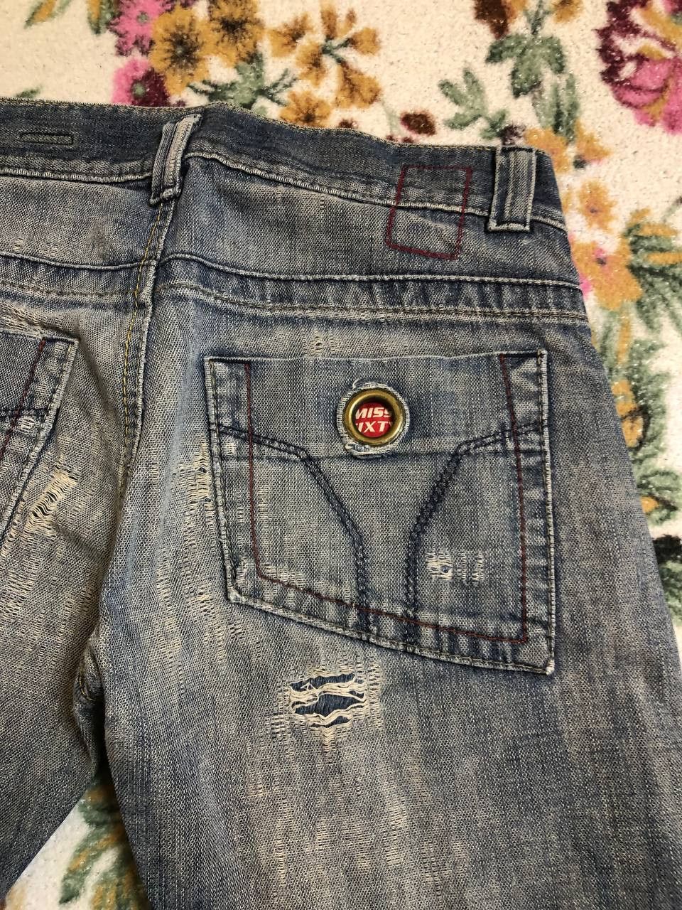 Miss Sixty Miss Sixty Collection Italy Style Perkins shorts distressed Size 28" / US 6 / IT 42 - 20 Thumbnail