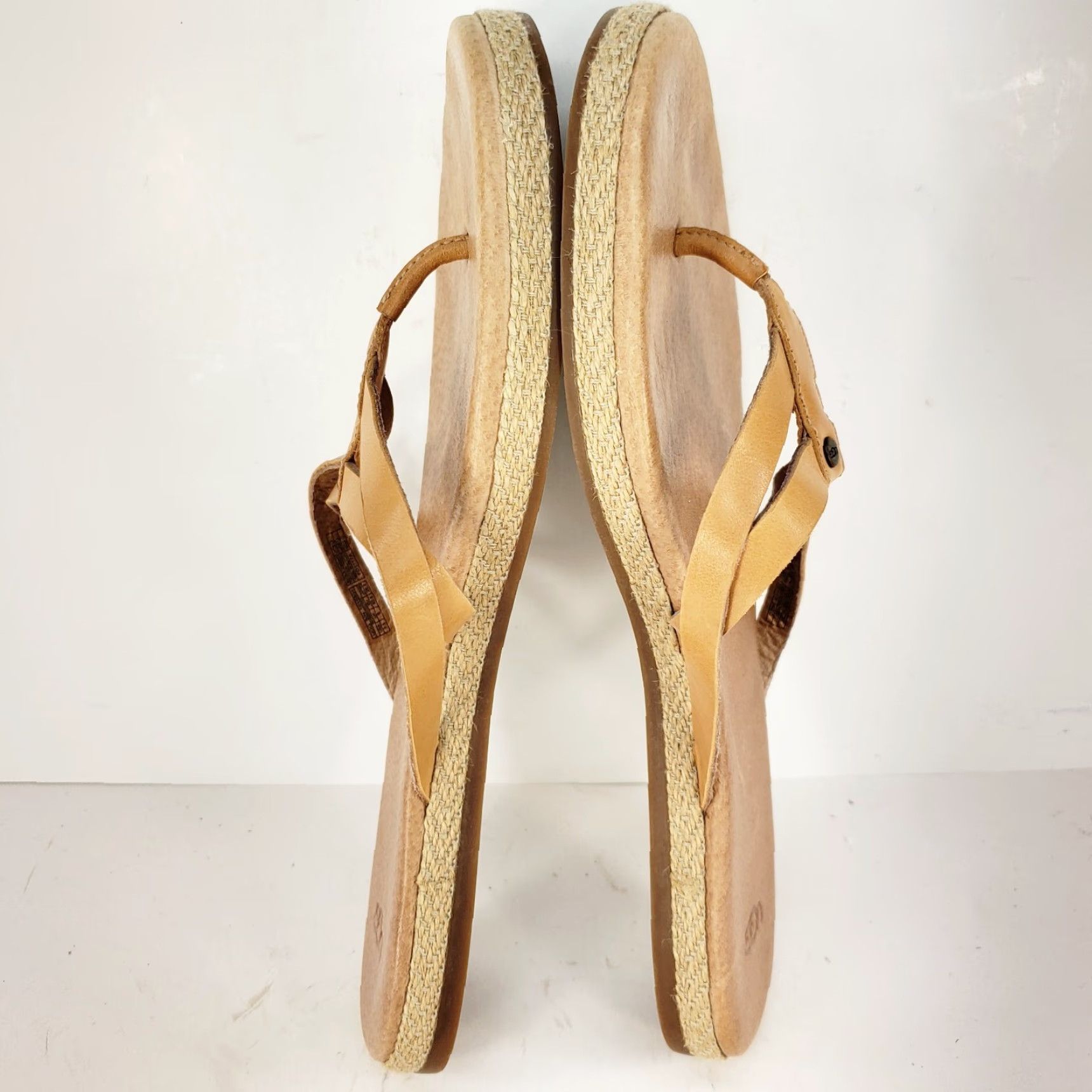 Ugg VINTAGE? No. Sorry, cannot determine. Size US 8 / IT 38 - 7 Thumbnail
