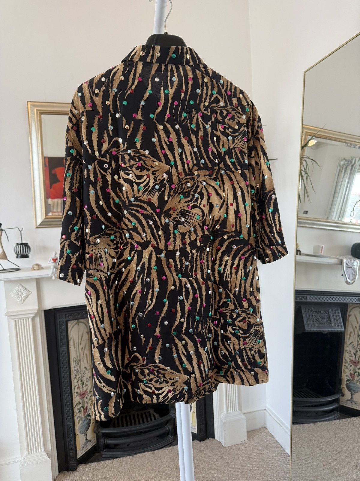 Saint Laurent Paris Saint Laurent Silk Tiger Shirt with Metallic Dots Size US M / EU 48-50 / 2 - 3 Thumbnail