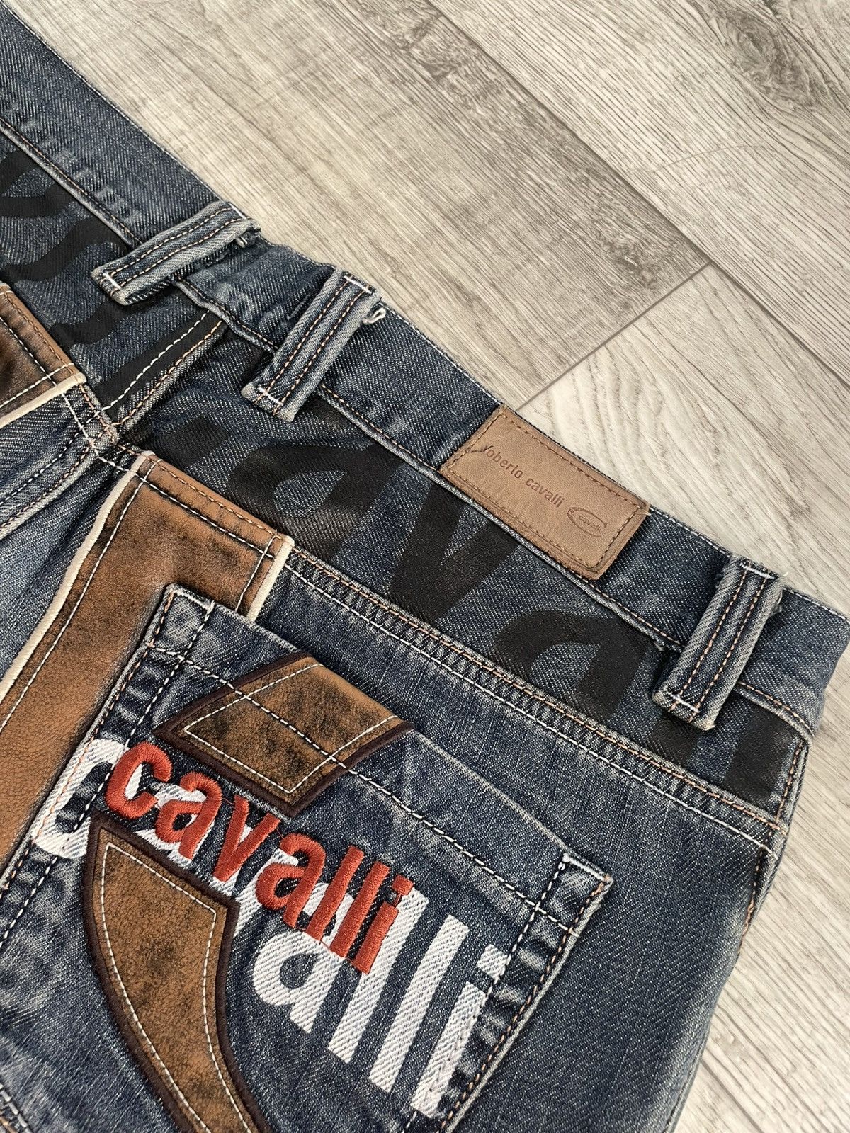 If Six Was Nine × Roberto Cavalli FLARED roberto cavalli jeans backhit logo on back pocket Size US 33 - 3 Thumbnail