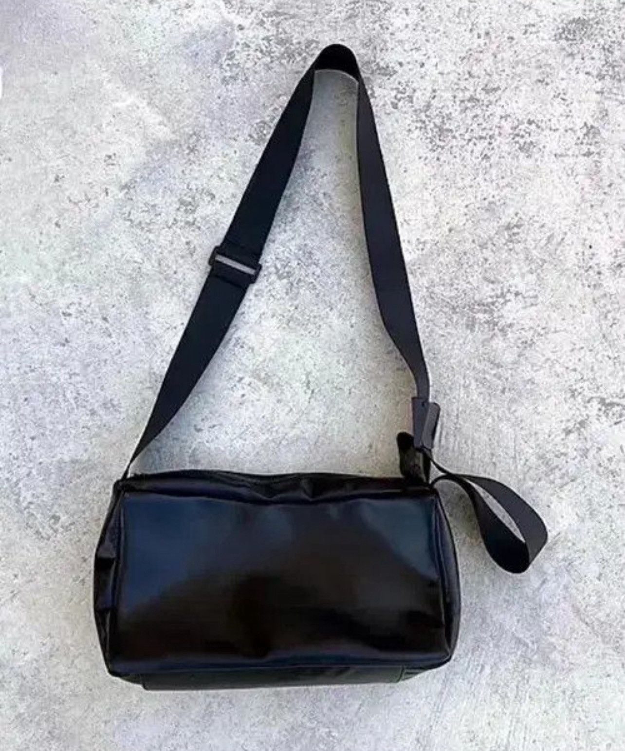 Japanese Brand leather shoulder bag messenger bag Size ONE SIZE - 3 Thumbnail