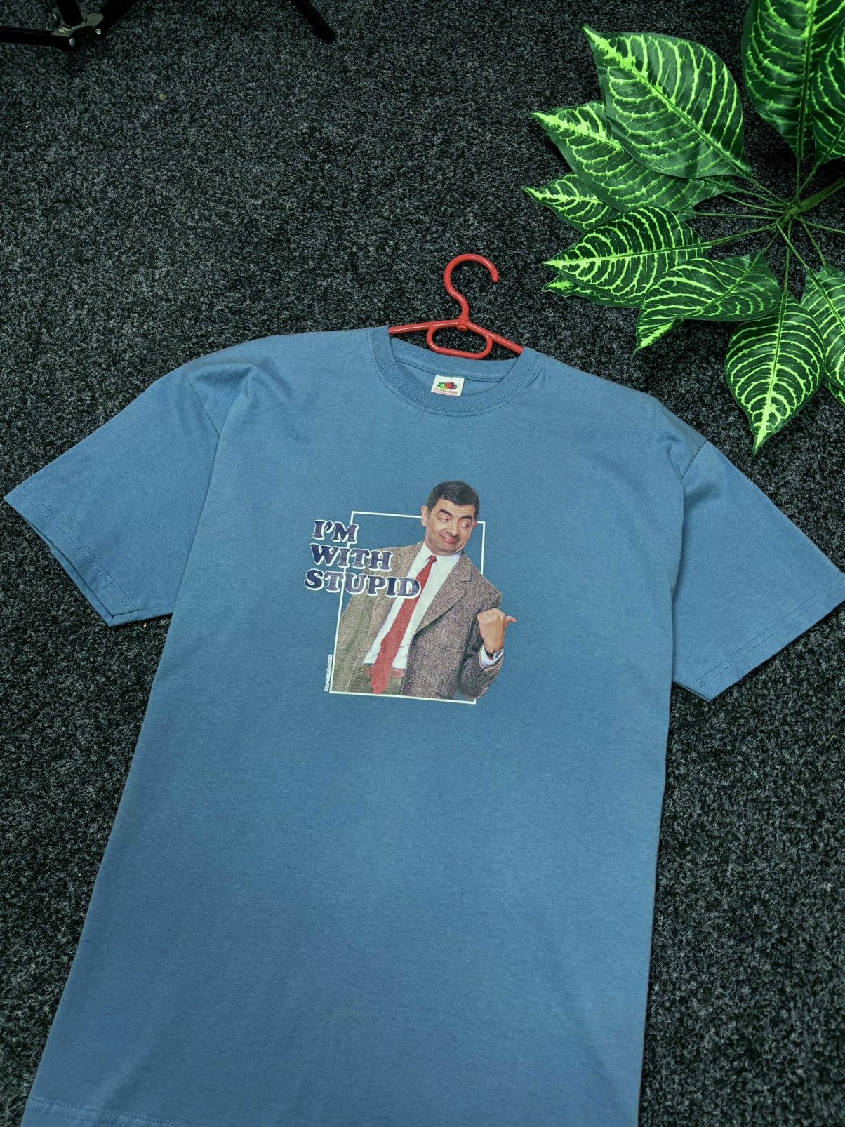 Vintage Mister Tee I’m With Stupid Fruit Loom size Xl Size US XL / EU 56 / 4 - 5 Thumbnail