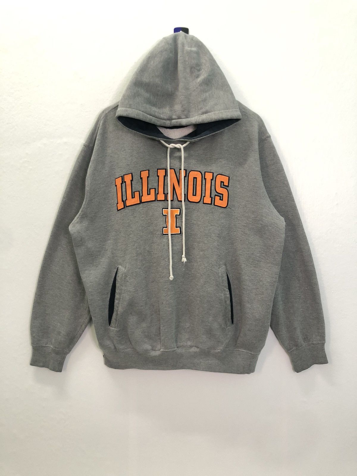 Champs Sport × Vintage Champs Sports ILLINOIS Logo Boxy Hoodie Size US L / EU 52-54 / 3 - 1 Thumbnail
