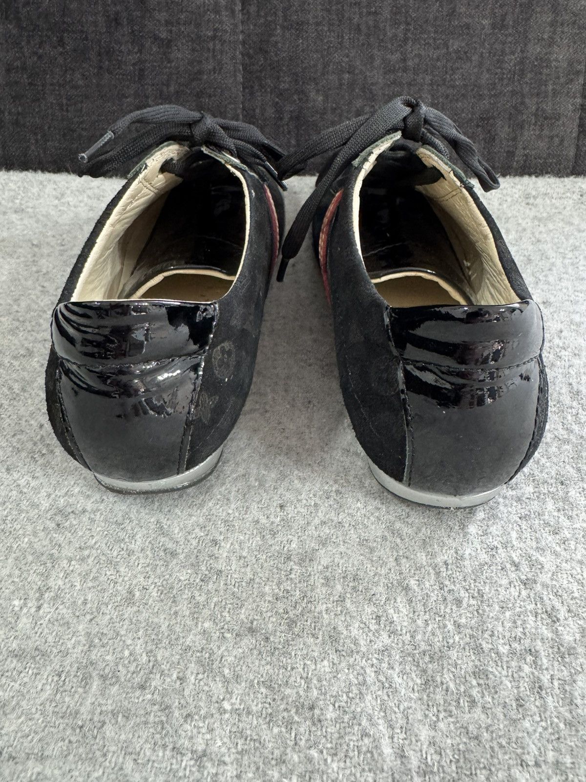 Louis Vuitton Louis Vuitton Paris LV monogram leather low sneakers 38 shoe Size US 8 / IT 38 - 6 Thumbnail