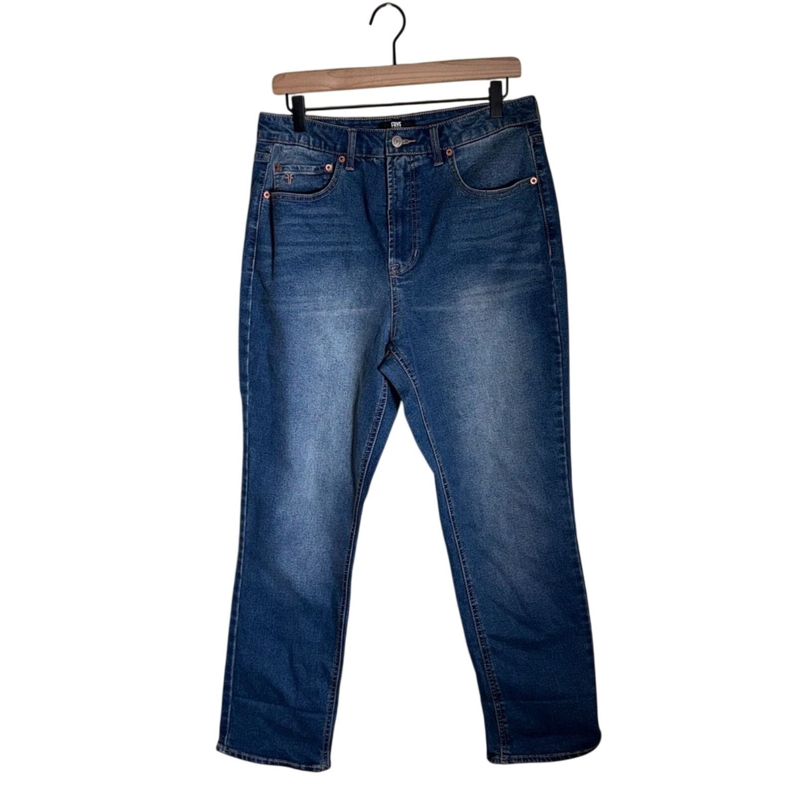 Frye FRYE high waited classic denim mom jeans 8 Size 30" / US 8 / IT 44 - 1 Thumbnail