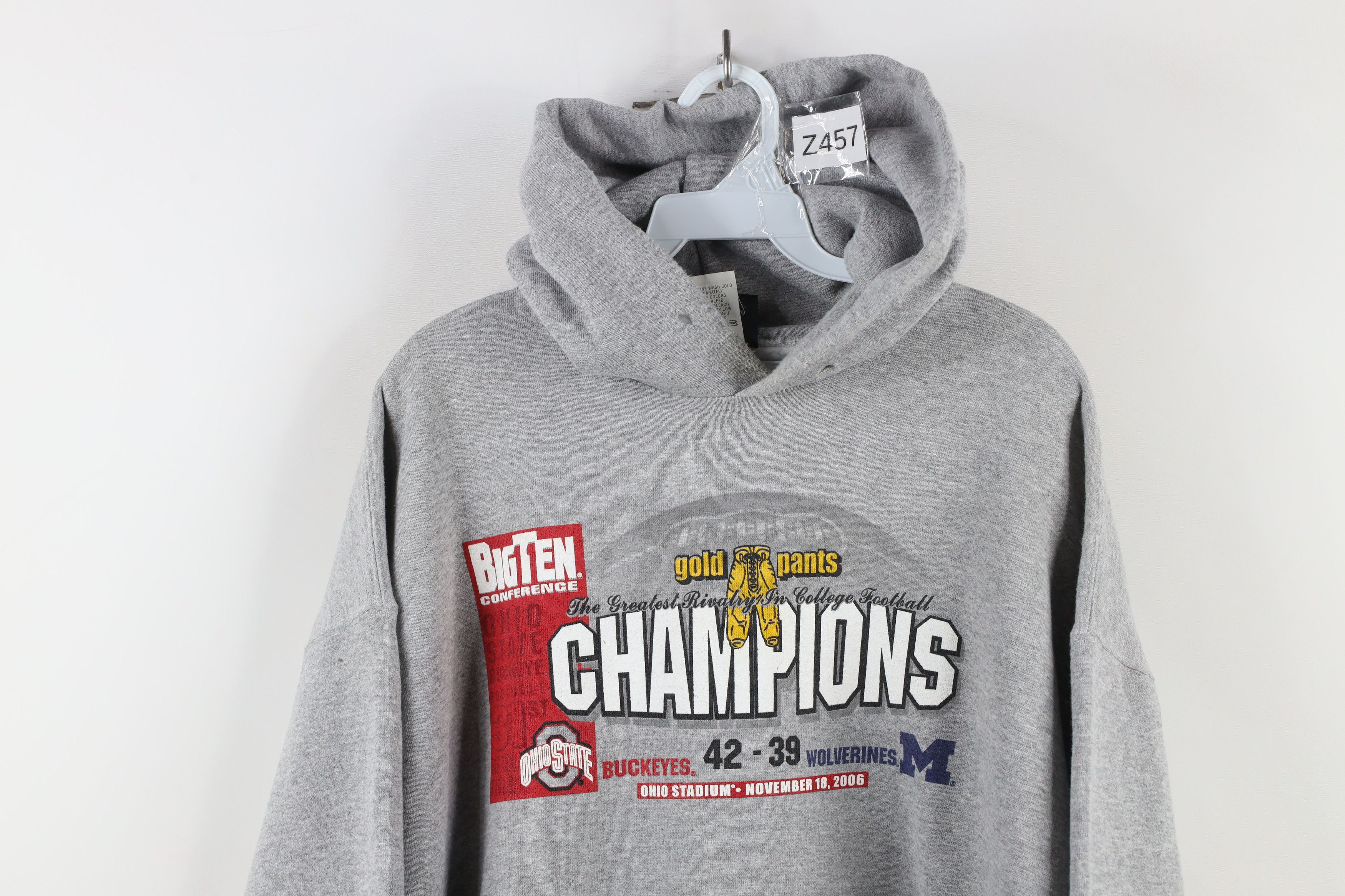 Vintage Vintage Y2K 2006 University of Michigan Football Hoodie Gray Size US XL / EU 56 / 4 - 2 Thumbnail