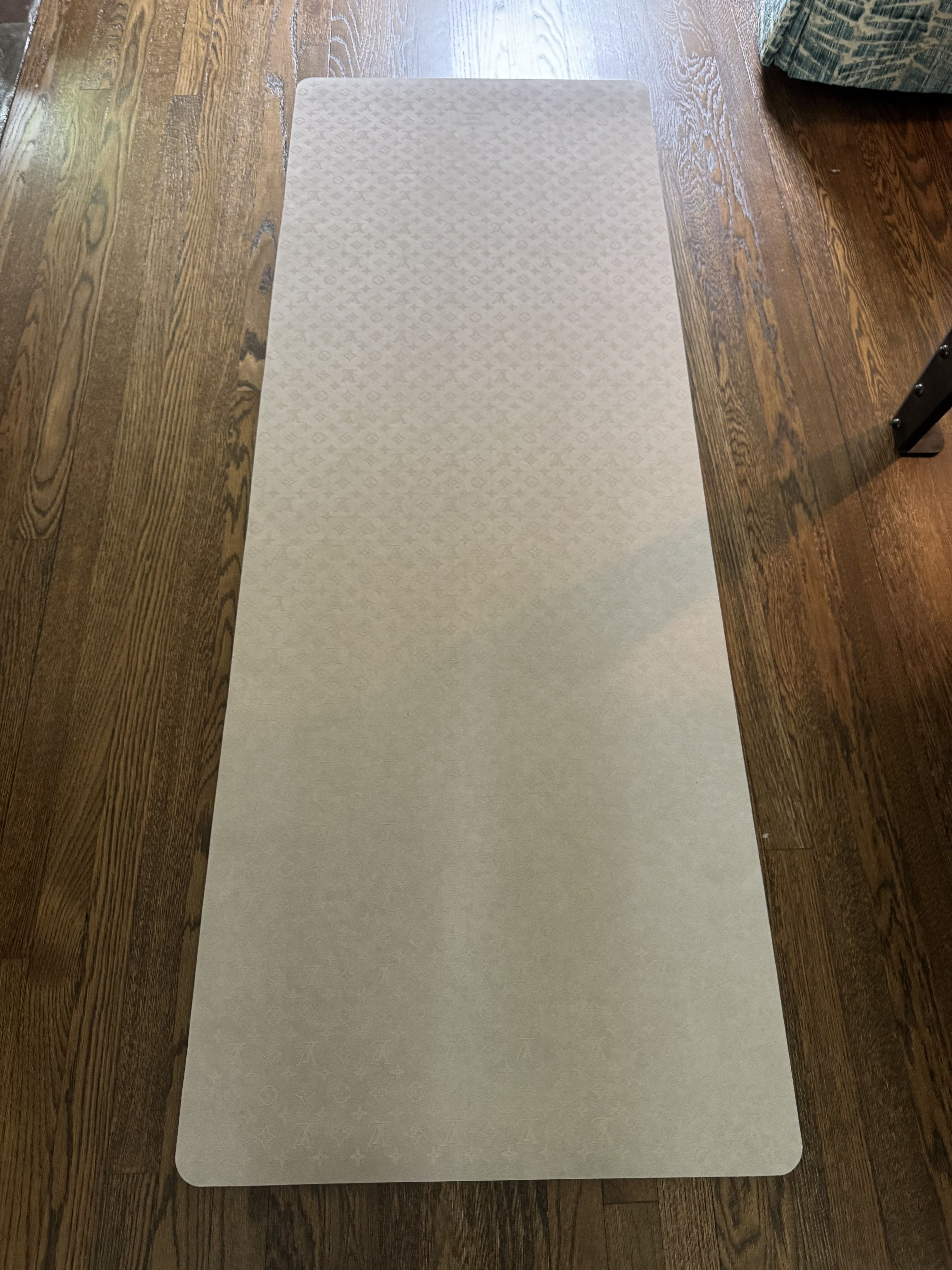 Louis Vuitton Louis Vuitton exercise mat Size ONE SIZE - 8 Thumbnail