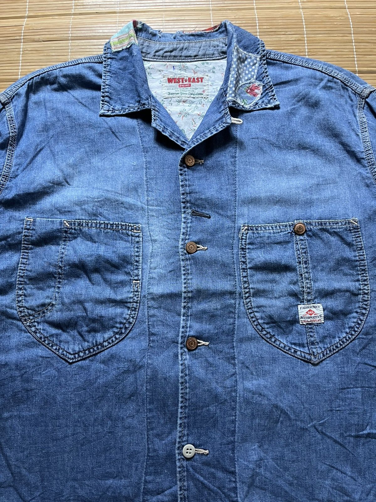 Japanese Brand Vintage 90s RNA west east boxy denim shirt Size US M / EU 48-50 / 2 - 5 Thumbnail