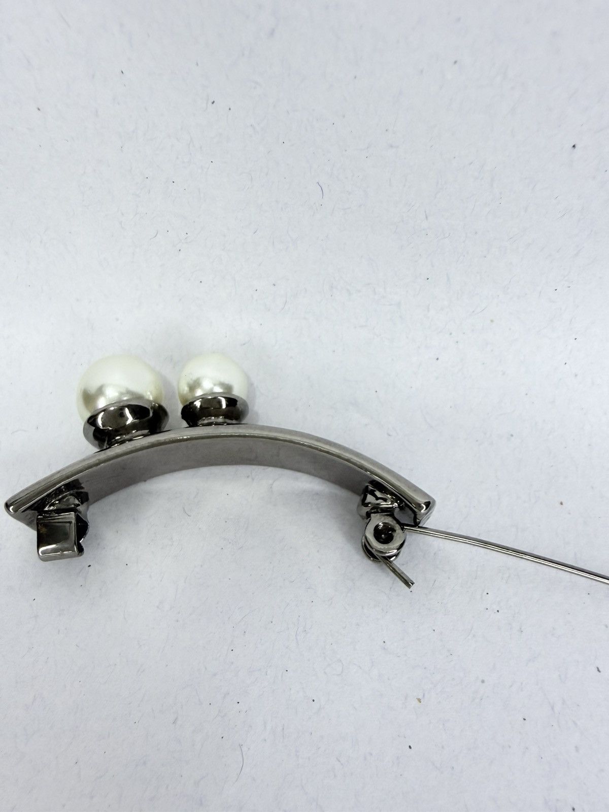 Vintage Vintage Silver-Tone Dual Pearl Bar Brooch - Serial JI2AOBL52 Size ONE SIZE - 4 Thumbnail