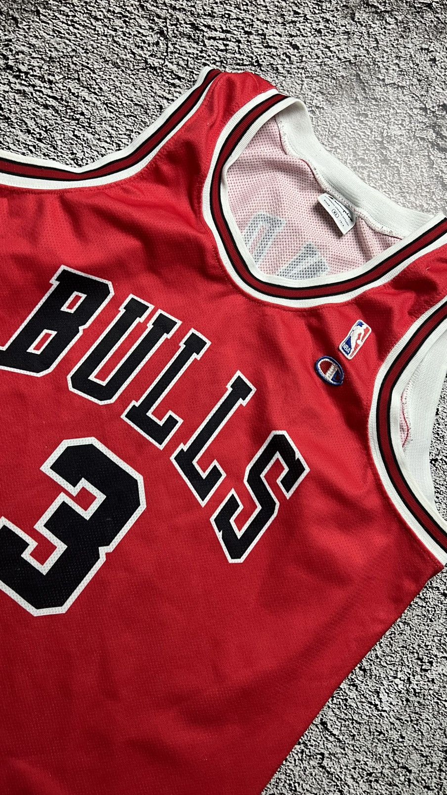 Champion VTG 90’s Chicago Bulls NBA Tyson Chandler champion jersey Size US XL / EU 56 / 4 - 2 Thumbnail