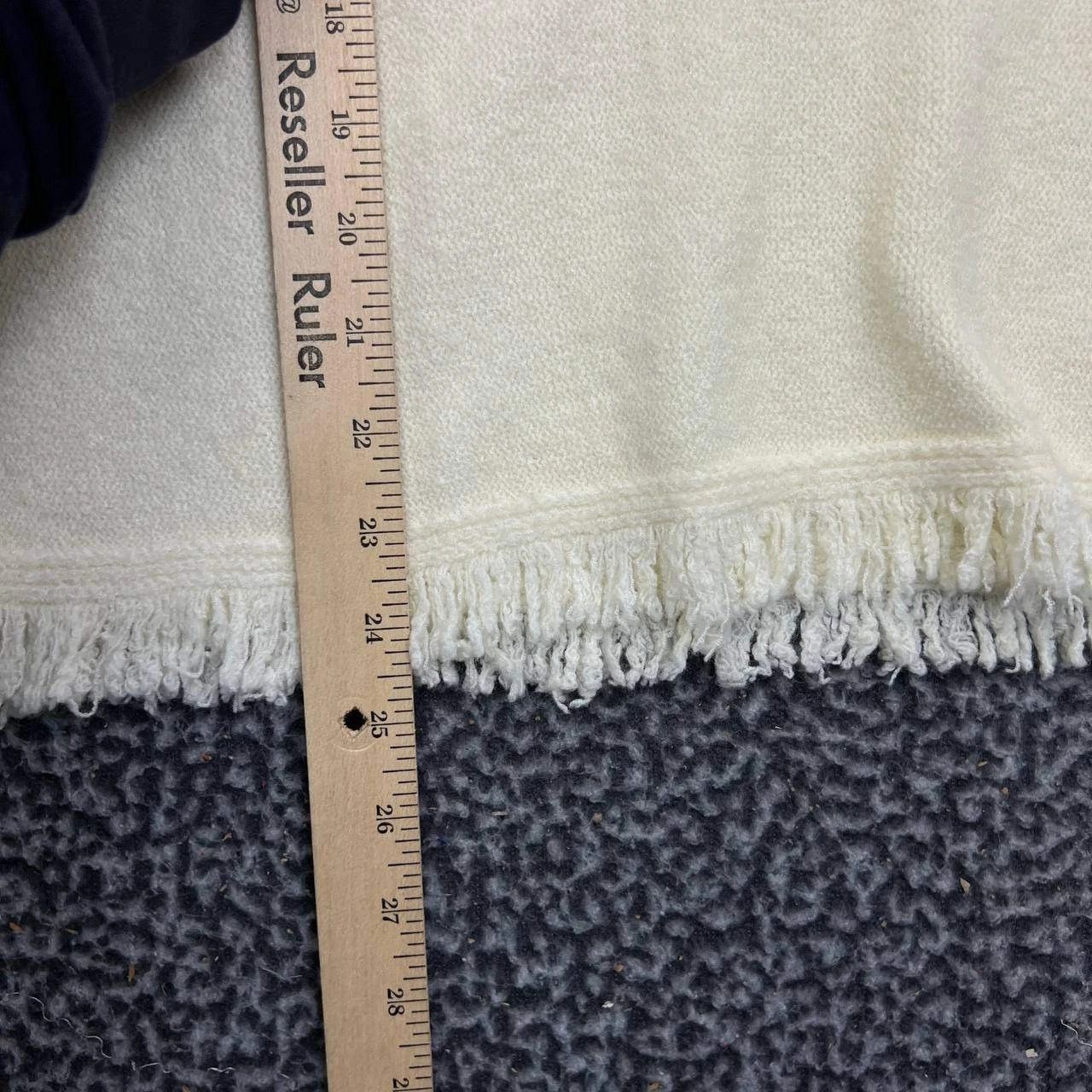 Anthropologie Anthropologie Sweater Women Knit Fringe Hem V Neck Alpaca M Size M / US 6-8 / IT 42-44 - 5 Thumbnail